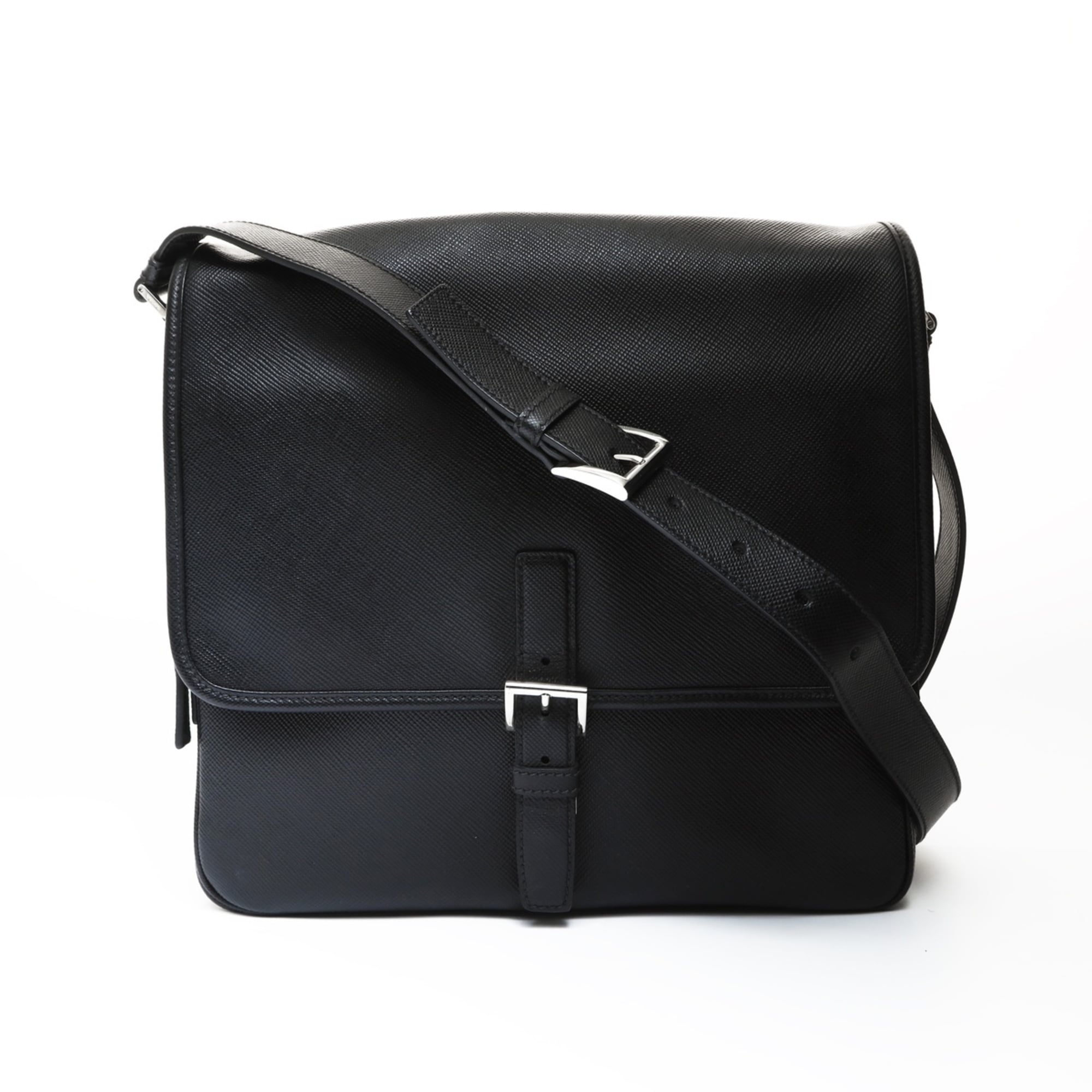 Prada Saffiano Black Leather Shoulder Bag (Pre-Owned)