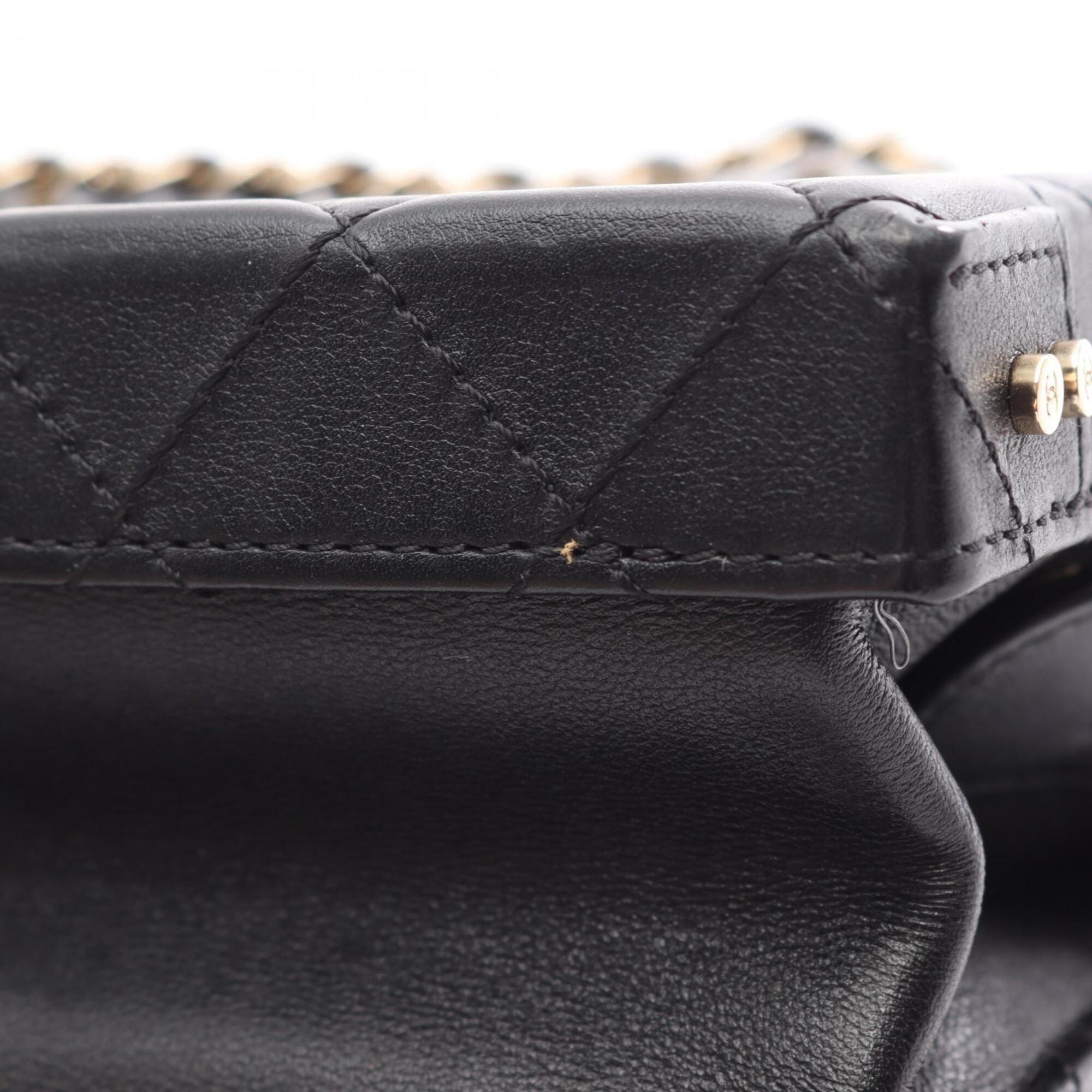 Chanel Black Leather Handbag Shoulder Bag (Pre-Owned)