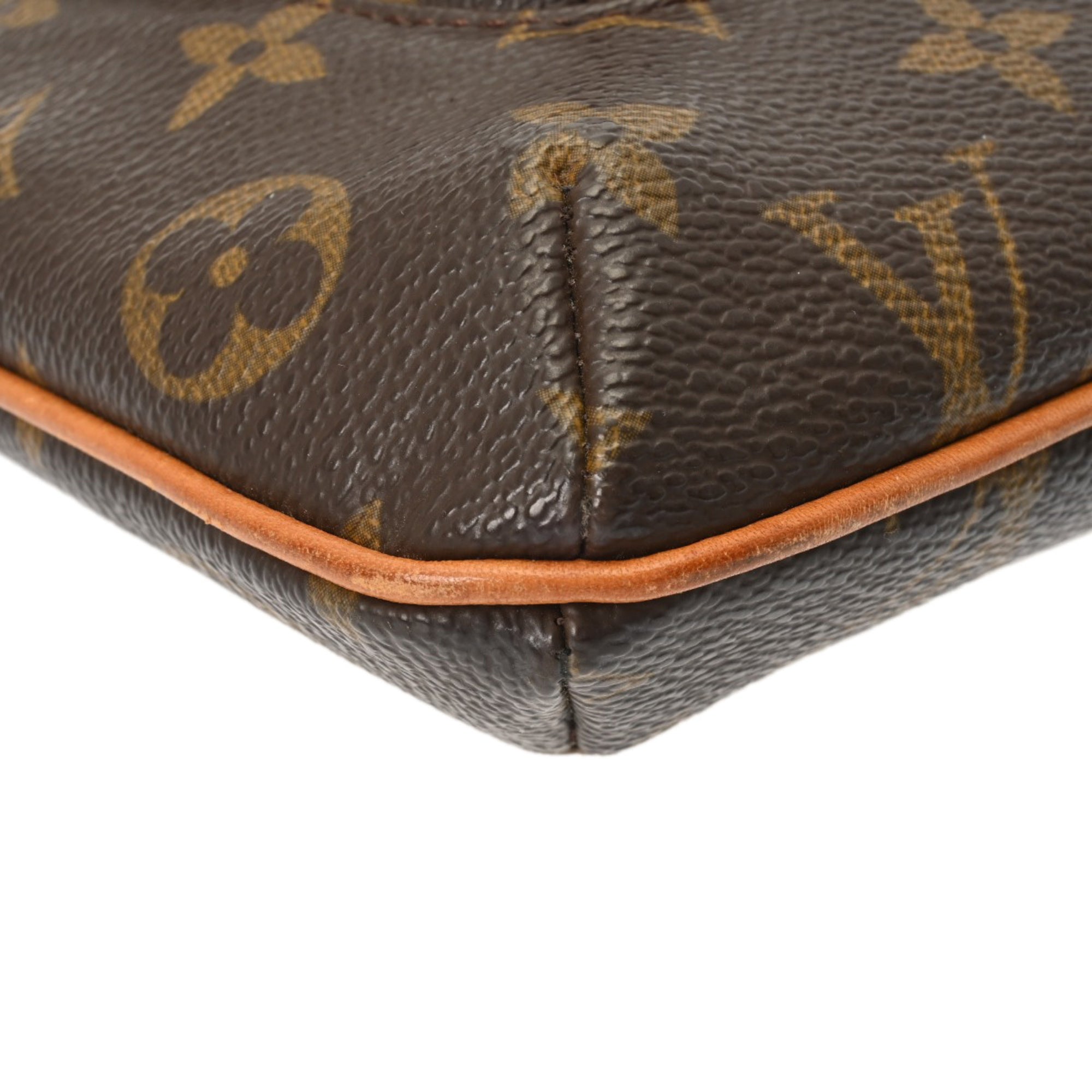 Louis Vuitton Brown Monogram Pouch (Pre-Owned)