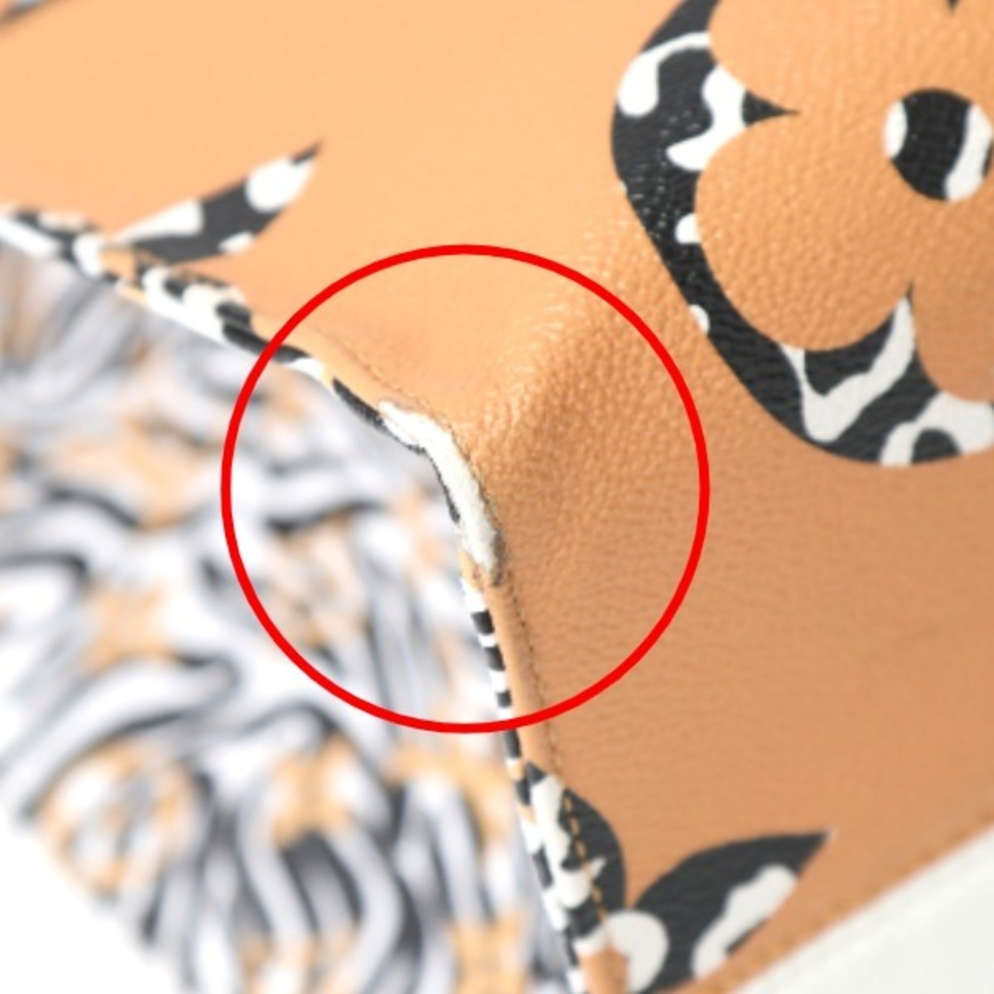 Louis Vuitton Orange White Tote Bag (Pre-Owned)