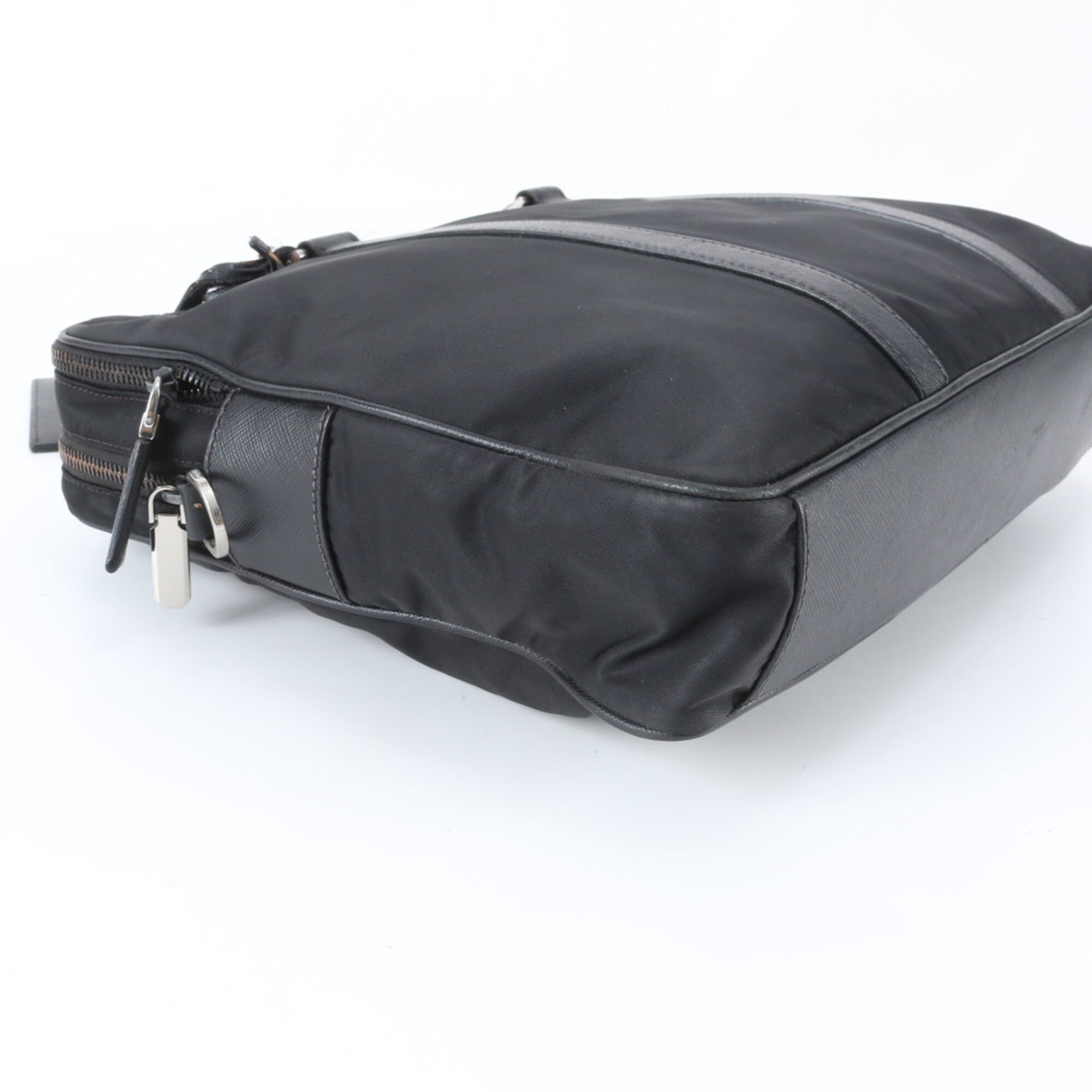 Prada Black Nylon Tote Bag (Pre-Owned)