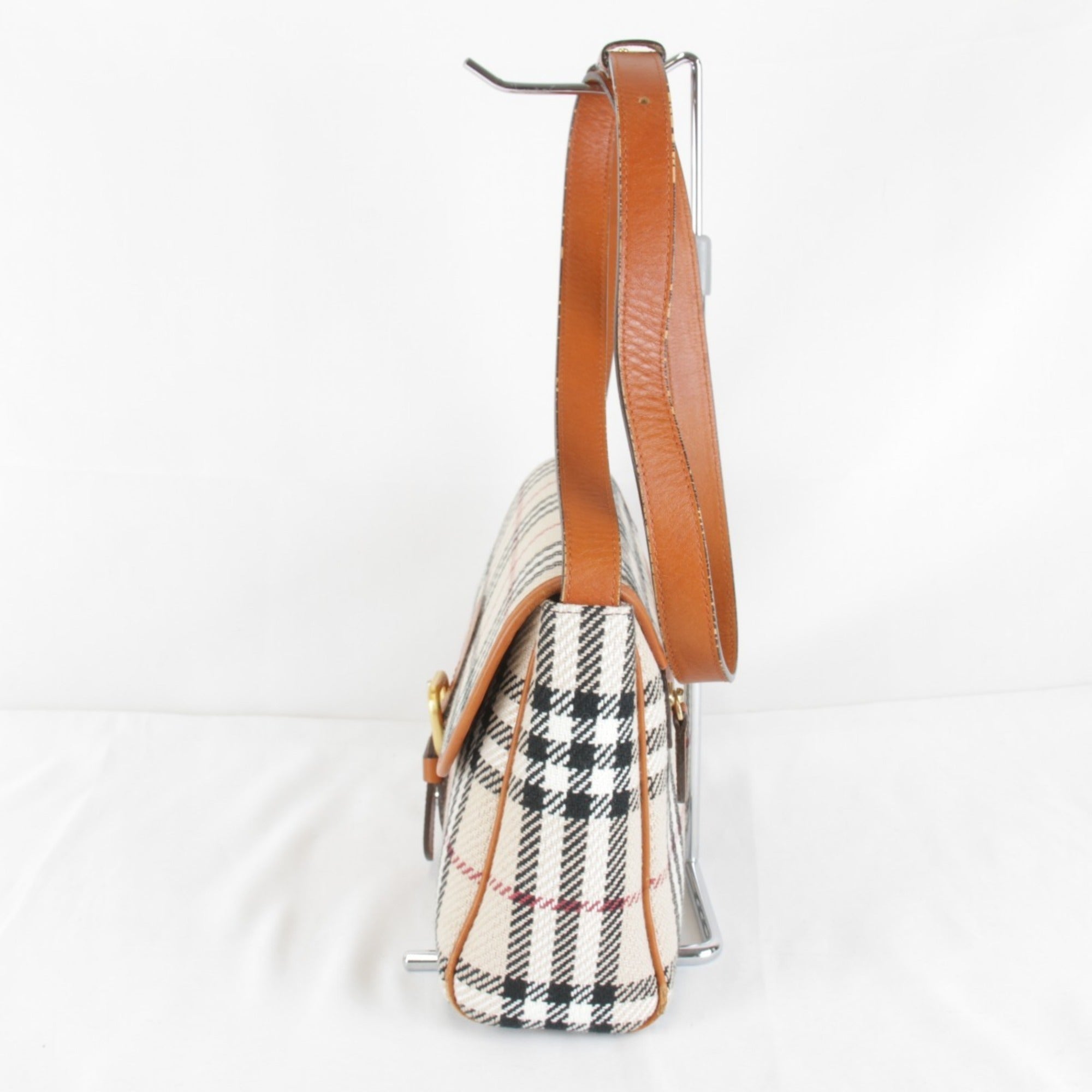 Burberry Beige Canvas Shoulder Bag (Pre-Owned)