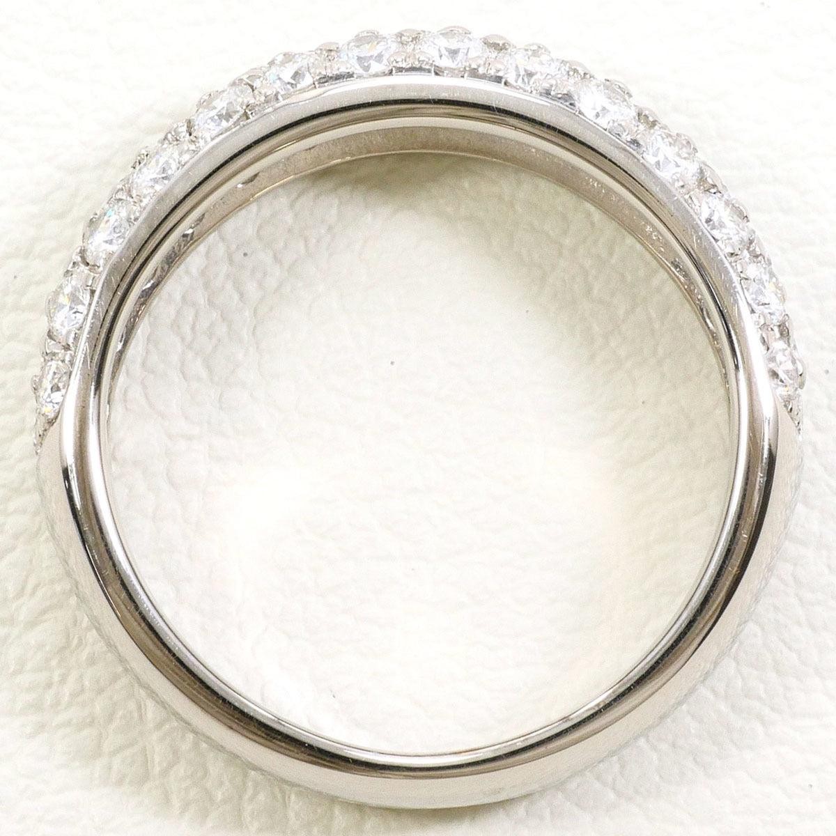 Unbranded White Gold White Gold (18K) Band Ring (Pre-Owned)