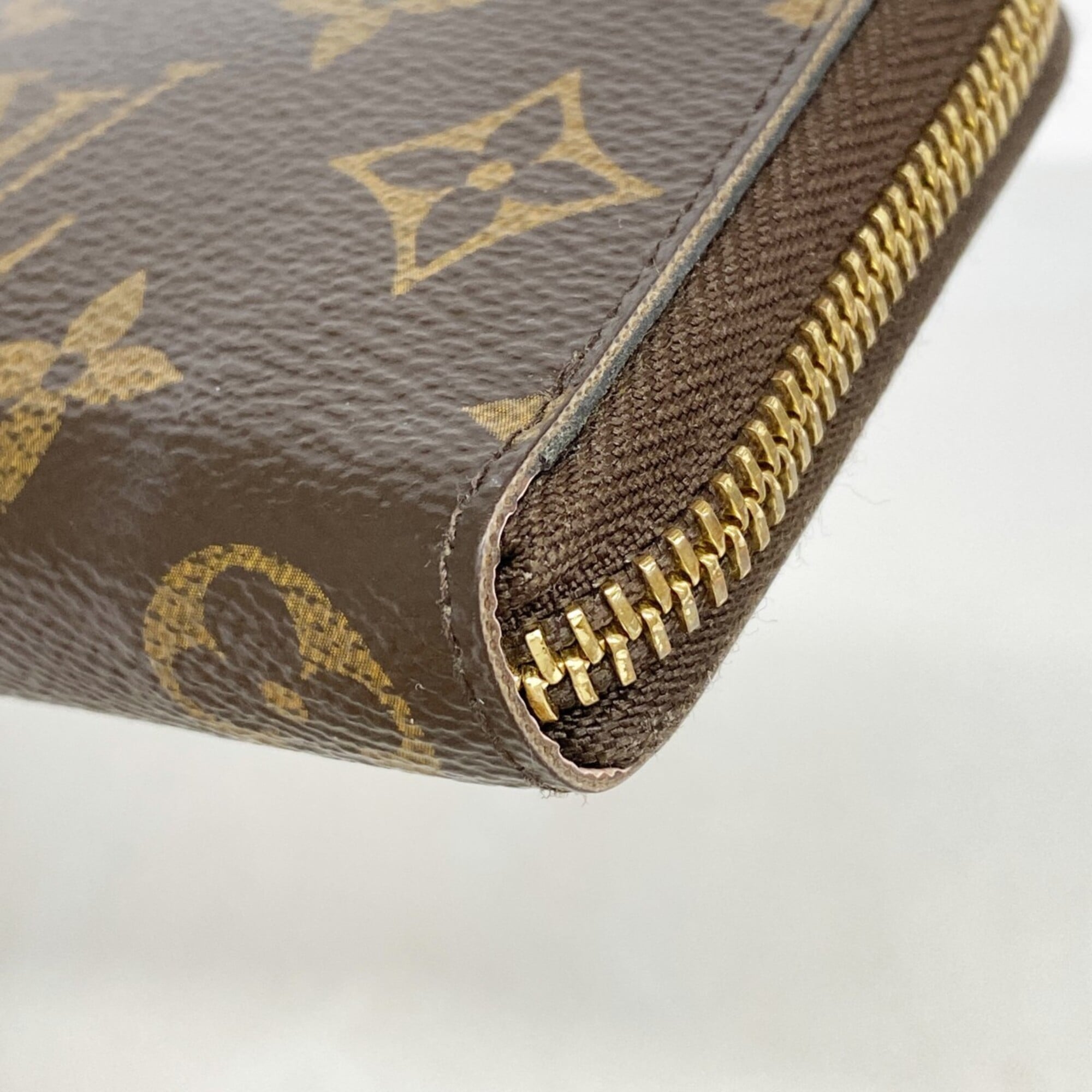 Louis Vuitton Rose Ballerine Long Wallet (Bi-Fold) (Pre-Owned)