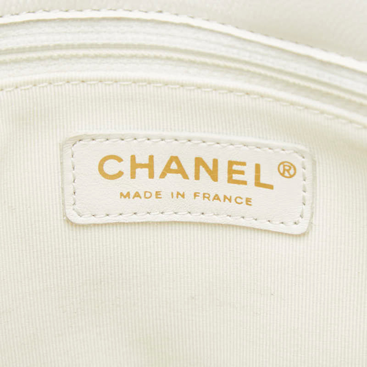 Chanel White Grained Calfskin Shoulder Bag Tote Bag (Pre-Owned)