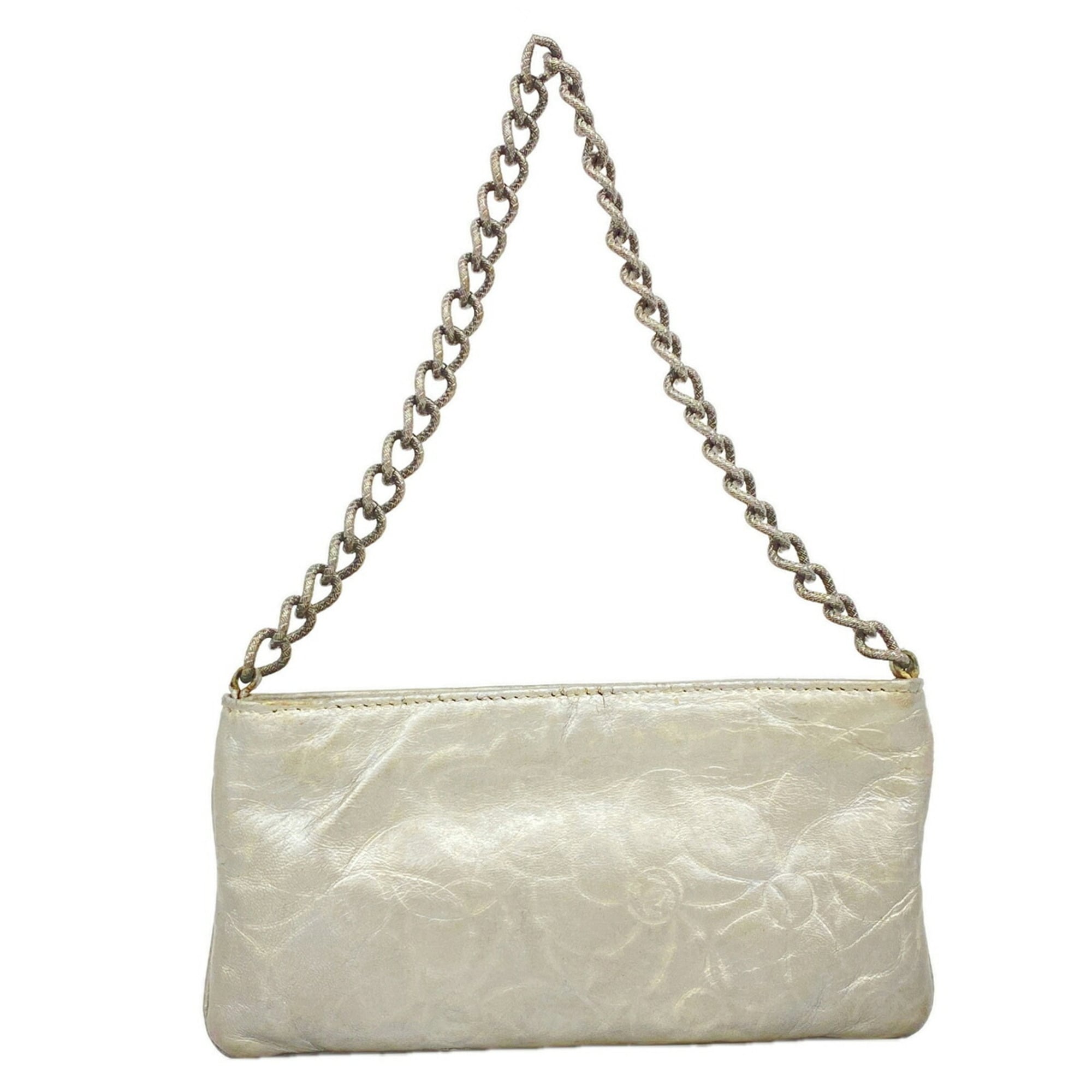 Chanel Silver Leather Pouch (Pre-Owned)