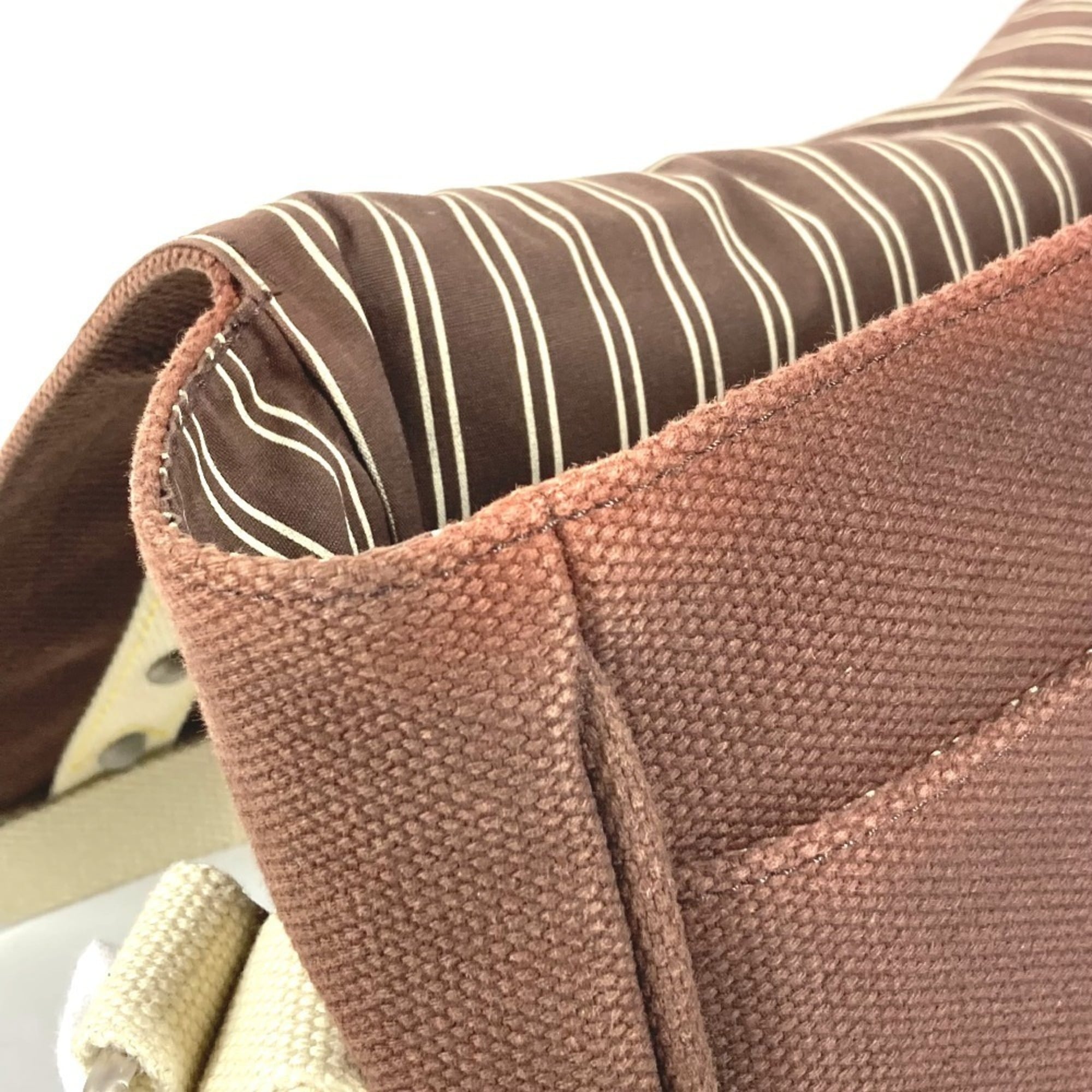 Louis Vuitton Brown Canvas Shoulder Bag (Pre-Owned)