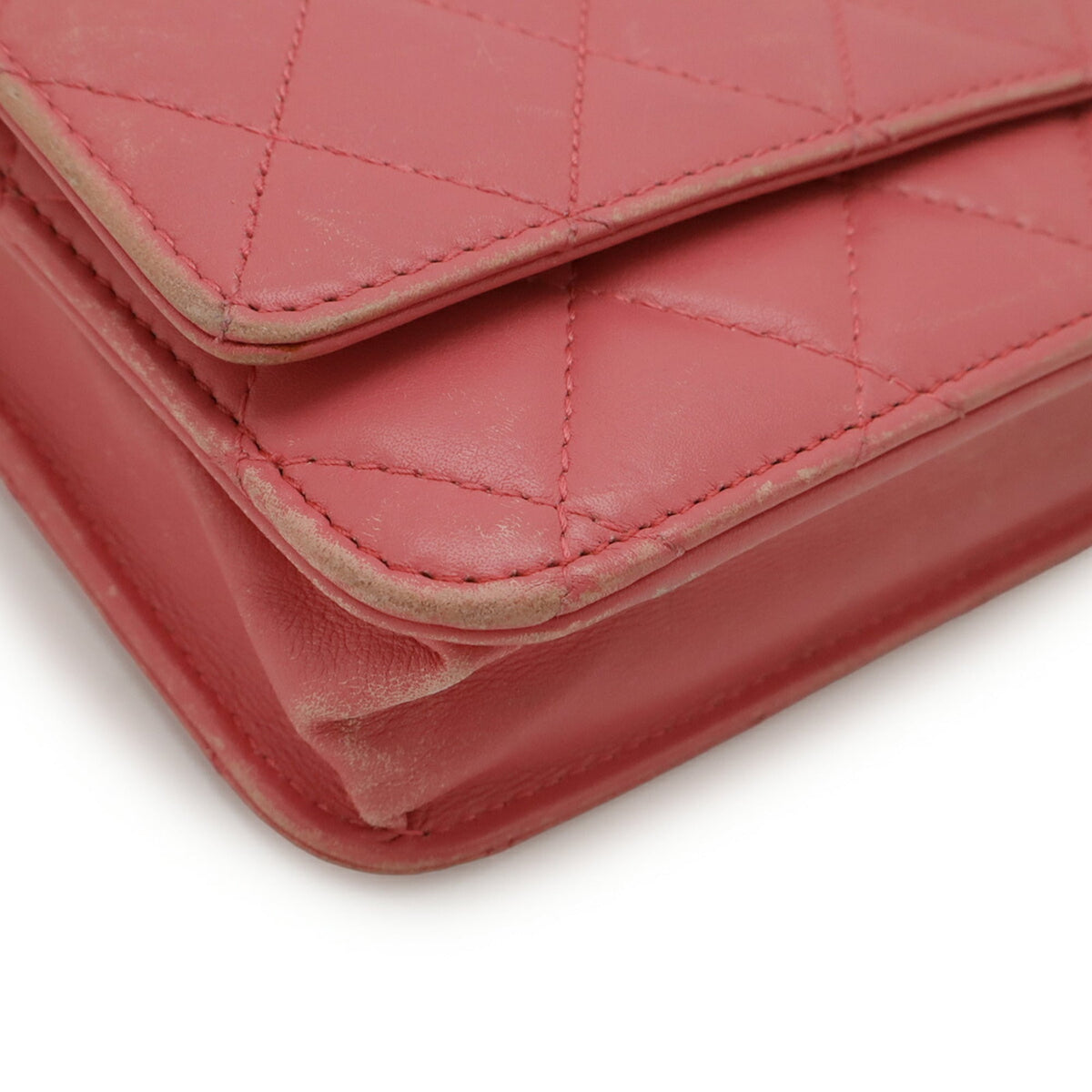 Chanel Pink Pink Red Red Color Leather Chain/Shoulder Wallet (Pre-Owned)