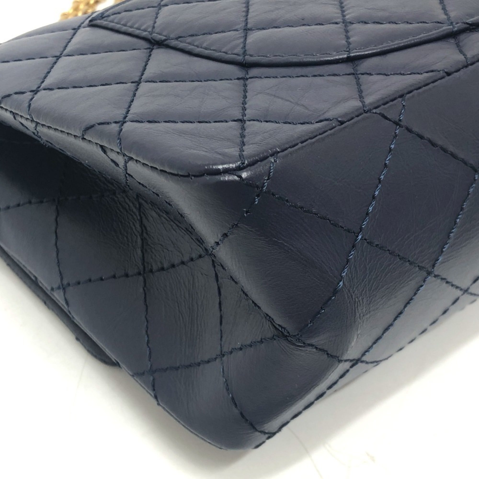Chanel Navy Leather Shoulder Bag (Pre-Owned)