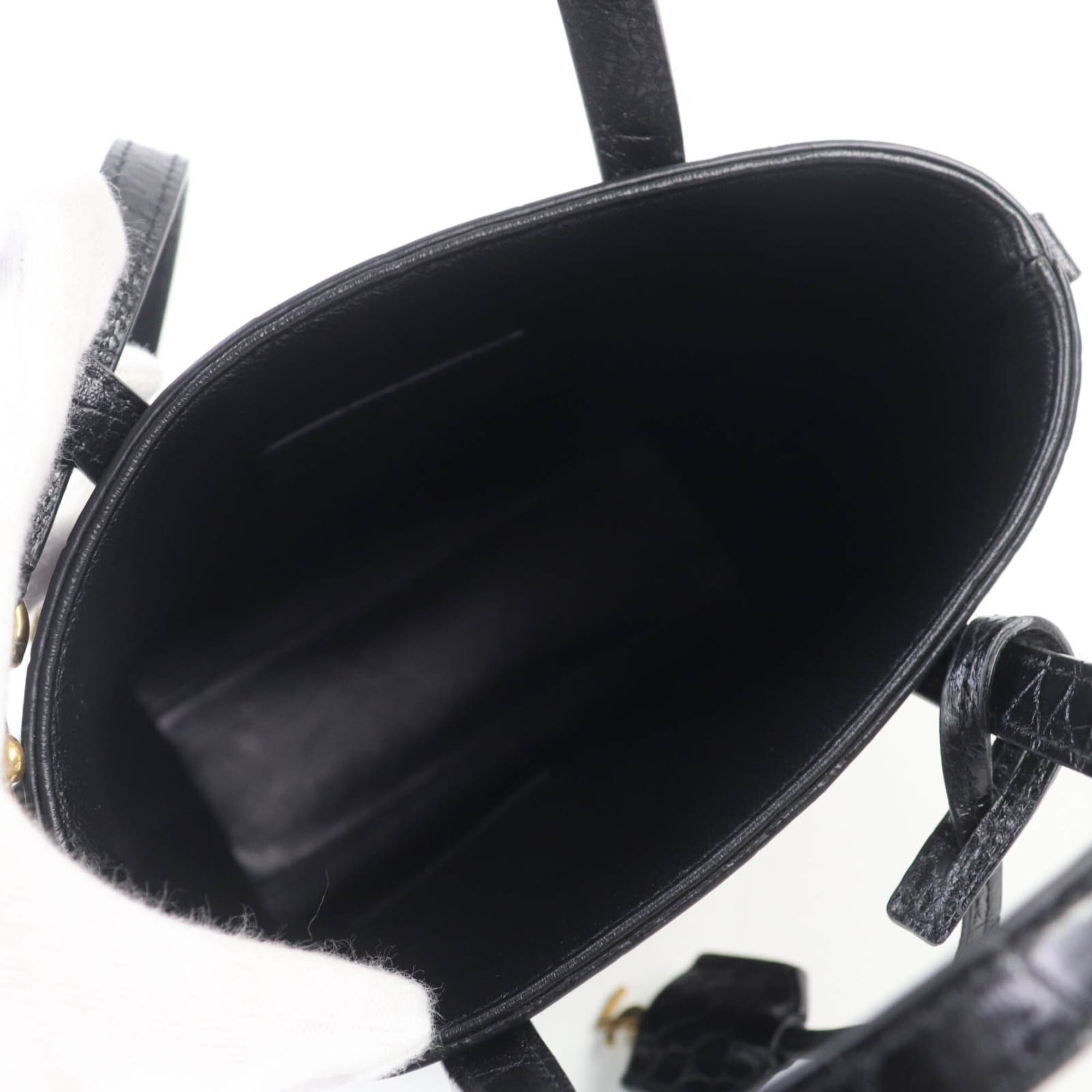 Saint Laurent Black Leather Handbag Shoulder Bag (Pre-Owned)