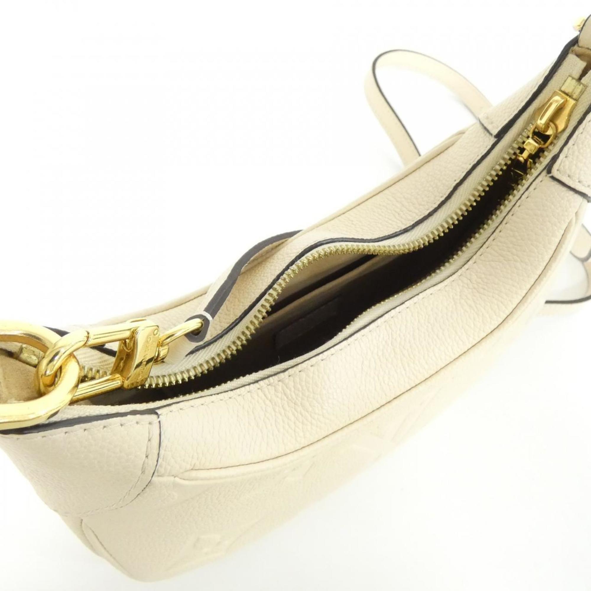 Louis Vuitton Cream Leather Handbag (Pre-Owned)