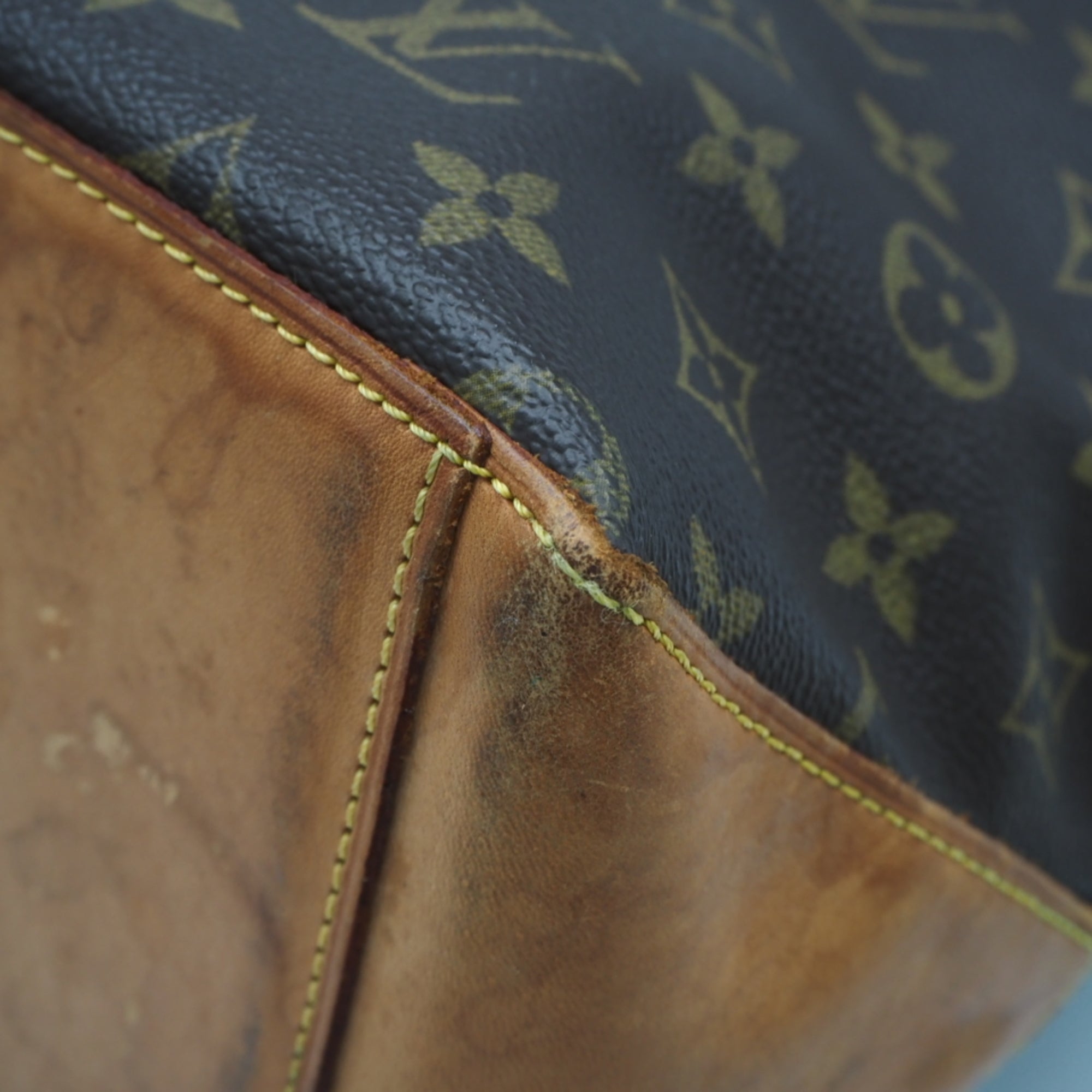 Louis Vuitton Beige Brown Coated Canvas Leather Handbag (Pre-Owned)