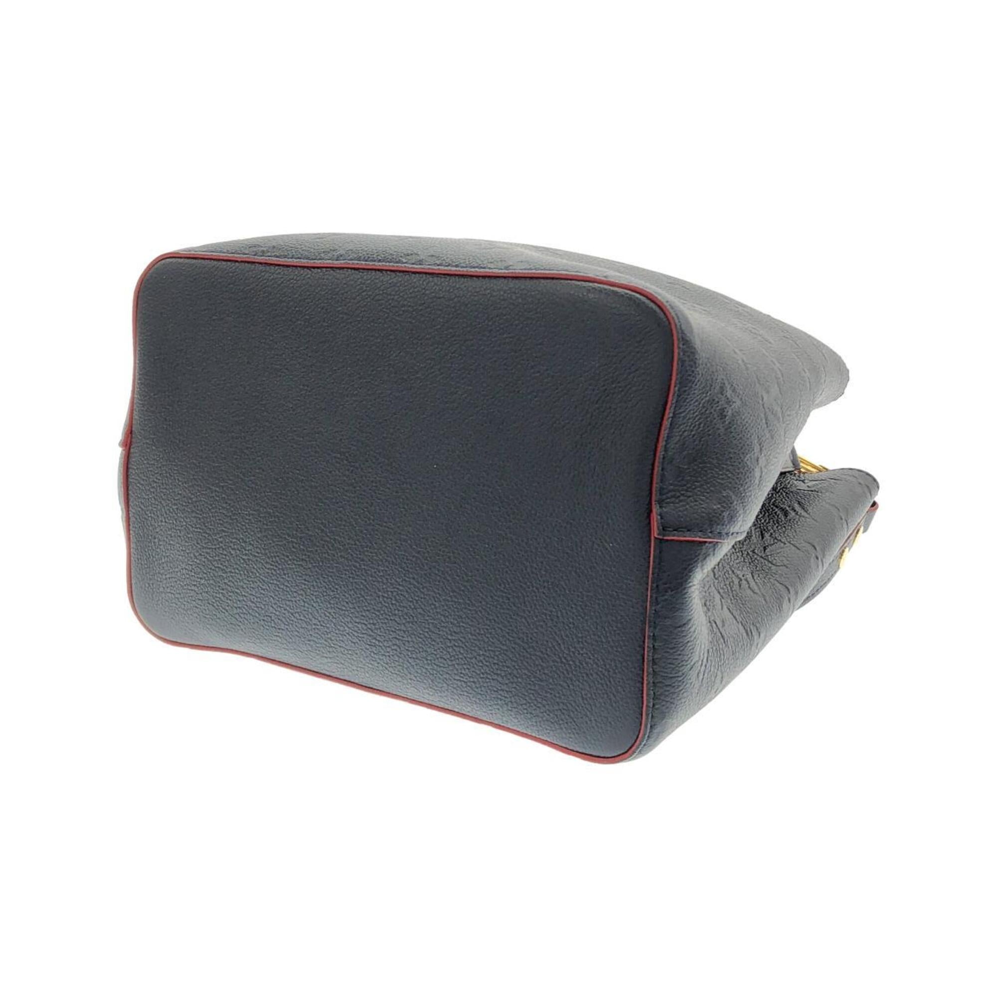 Louis Vuitton Marine Rouge Leather Shoulder Bag (Pre-Owned)