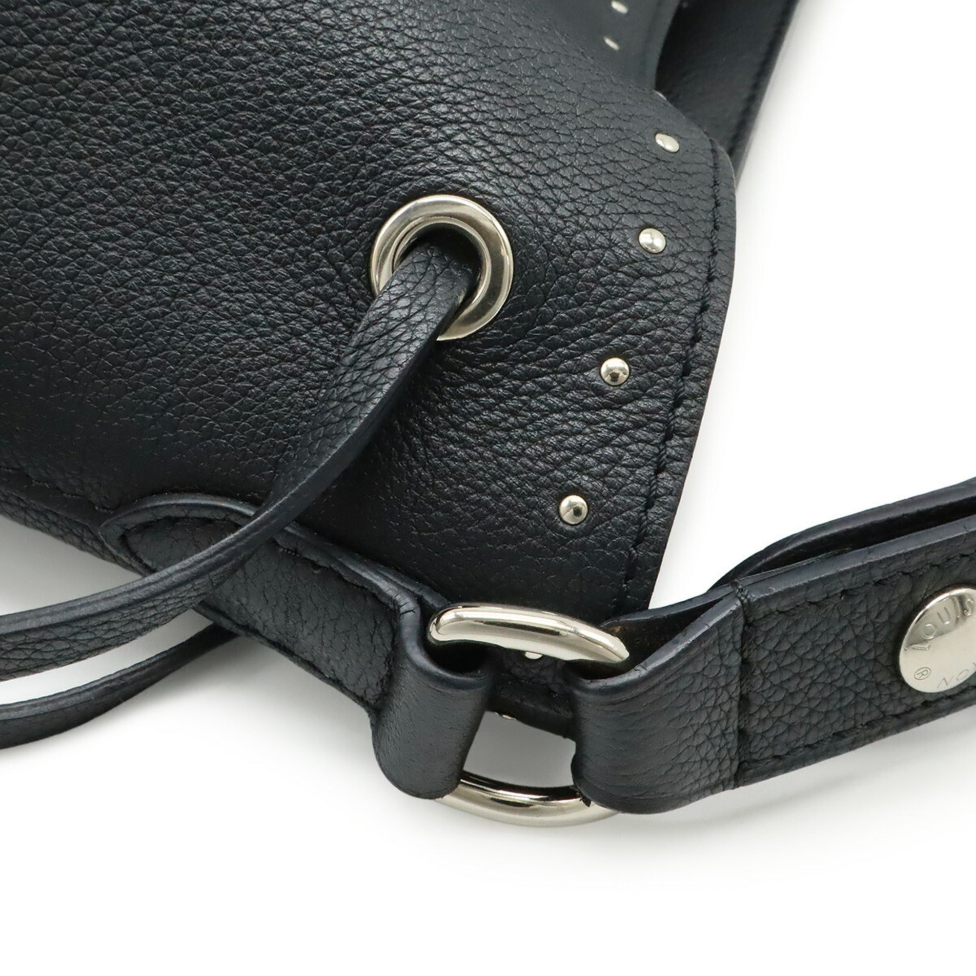 Louis Vuitton Black Noir Leather Shoulder Bag (Pre-Owned)