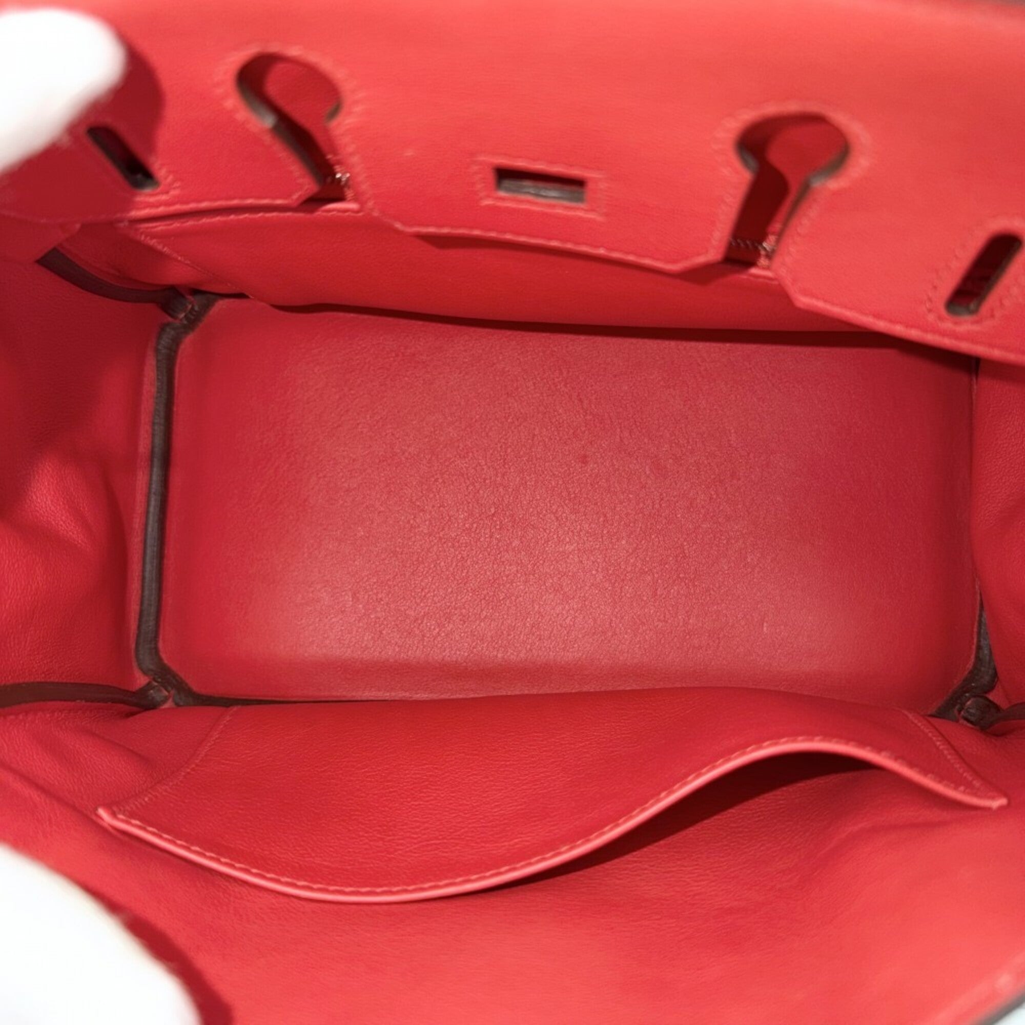 Hermes Red Color Swift Leather Handbag (Pre-Owned)