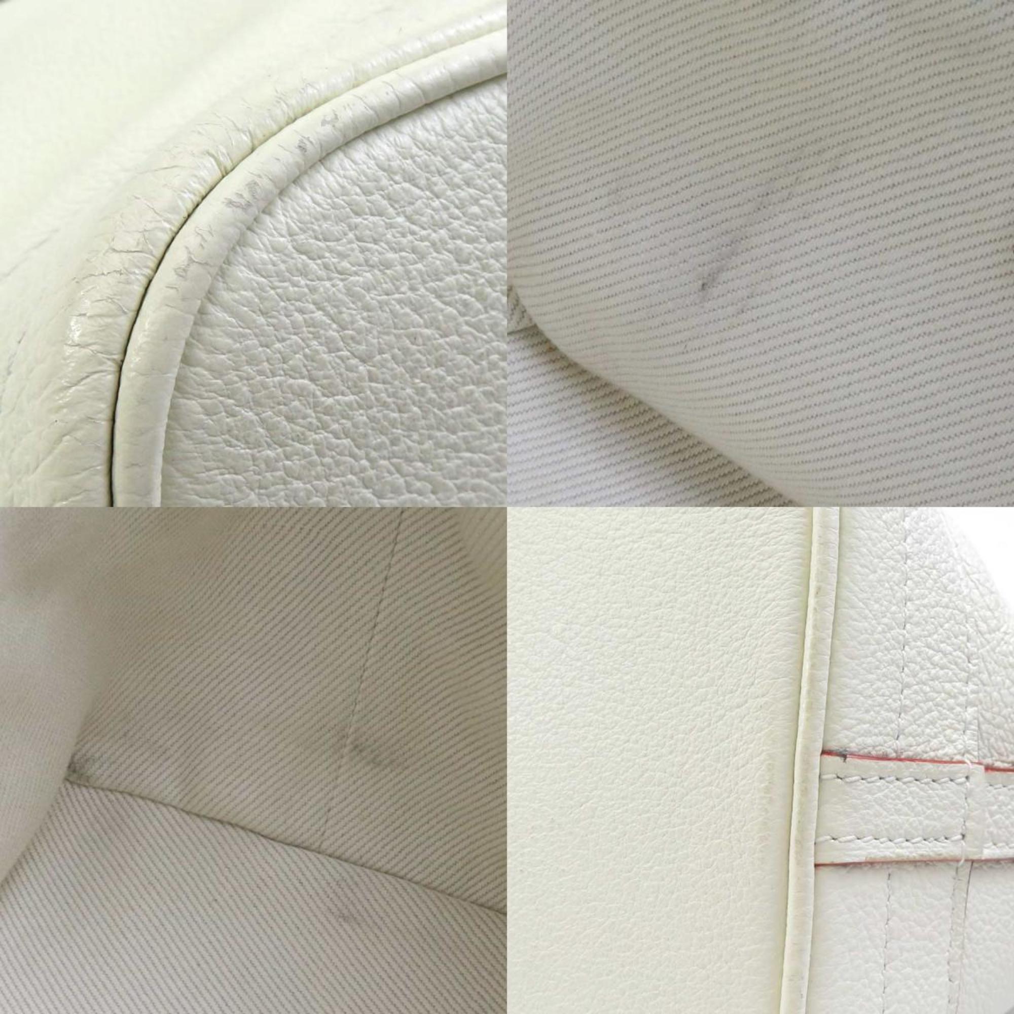 Louis Vuitton Off-White Leather Shoulder Bag (Pre-Owned)