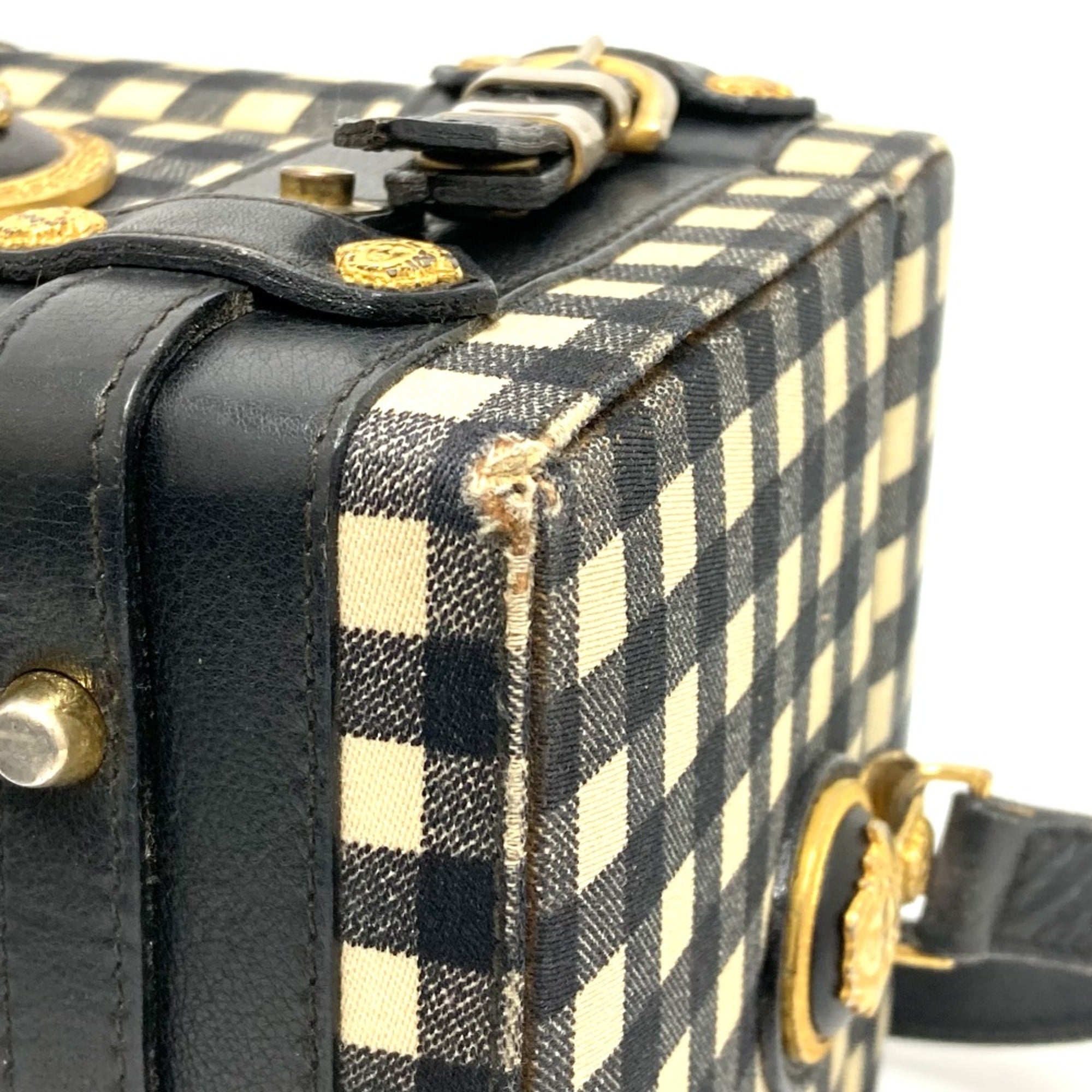 Versace Black Leather Handbag (Pre-Owned)