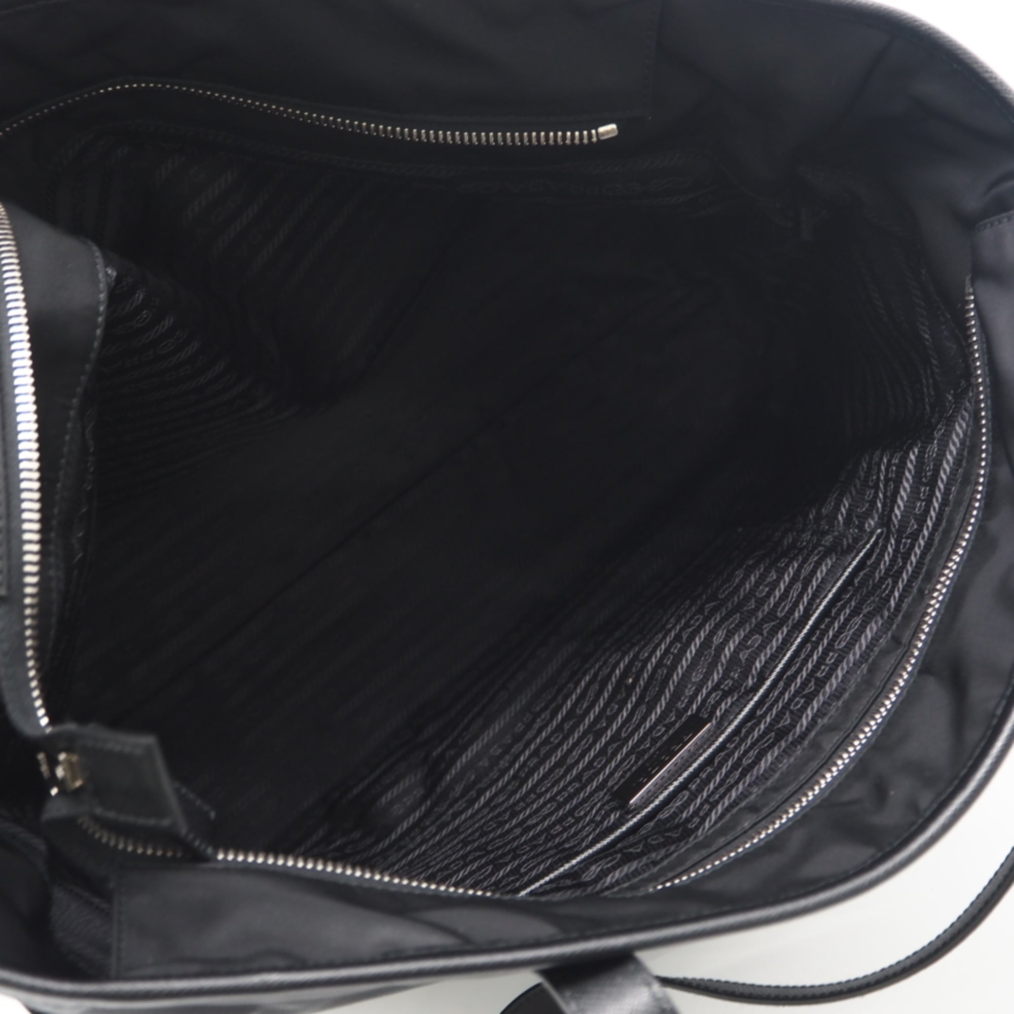Prada Black Nylon Leather Tote Bag (Pre-Owned)
