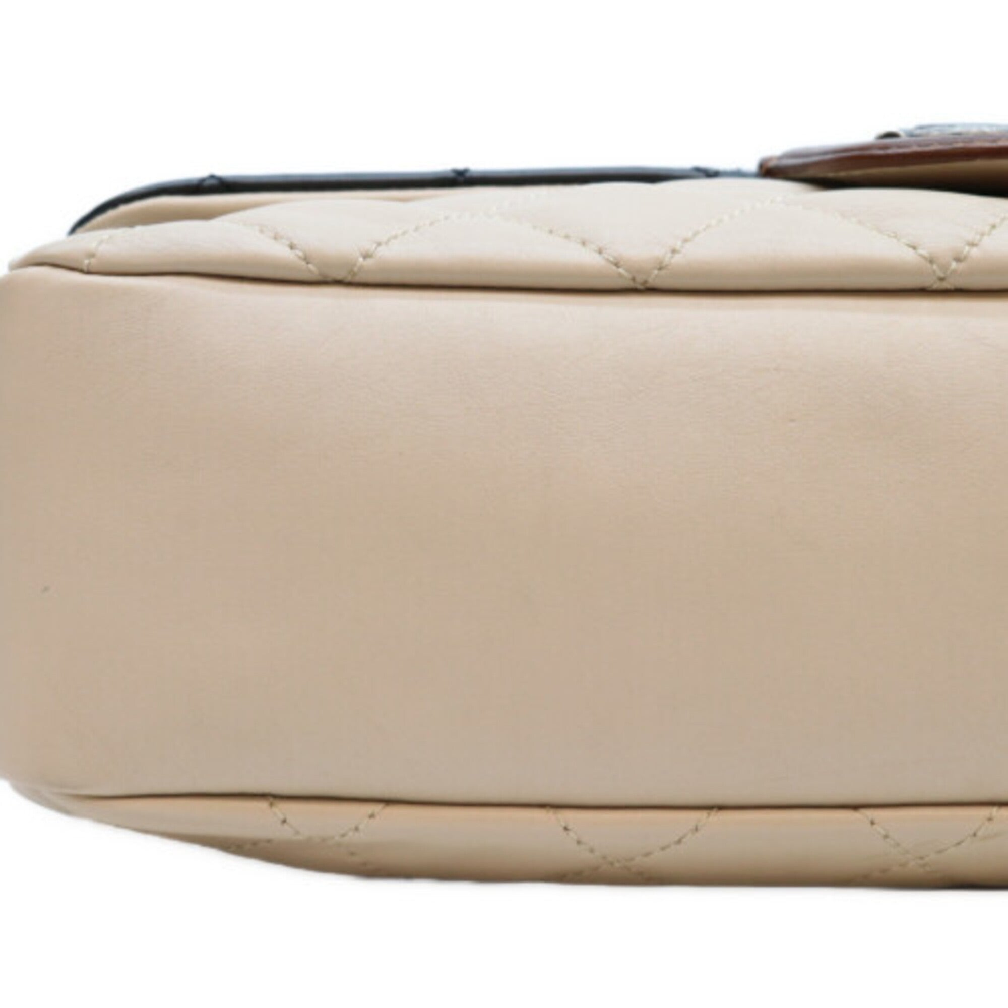 Chanel Black Ivory Leather Shoulder Bag (Pre-Owned)