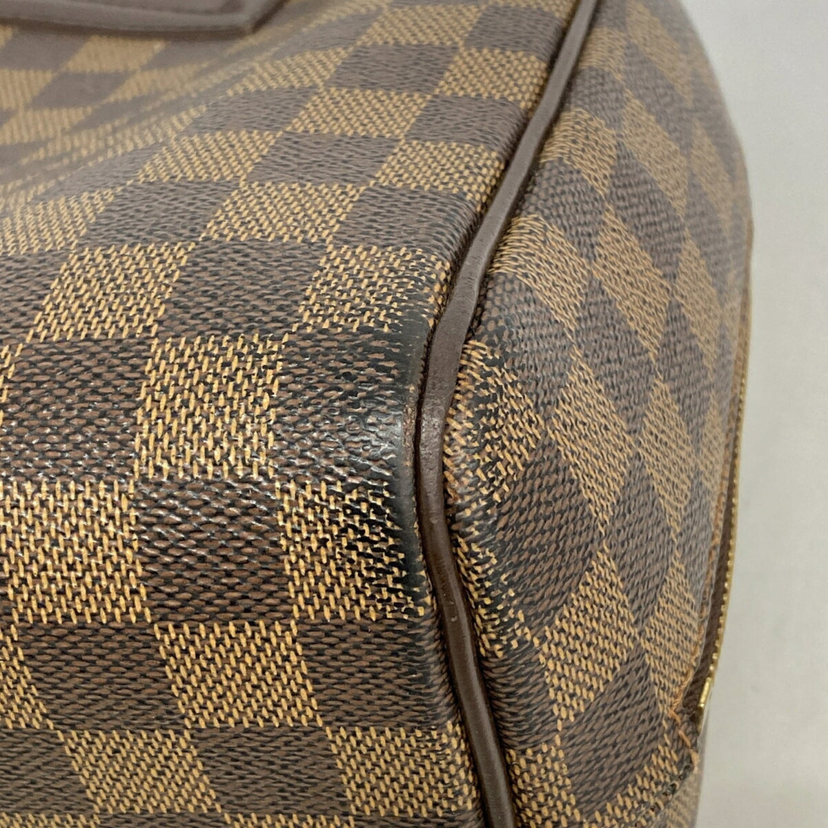 Louis Vuitton Ebene Handbag (Pre-Owned)
