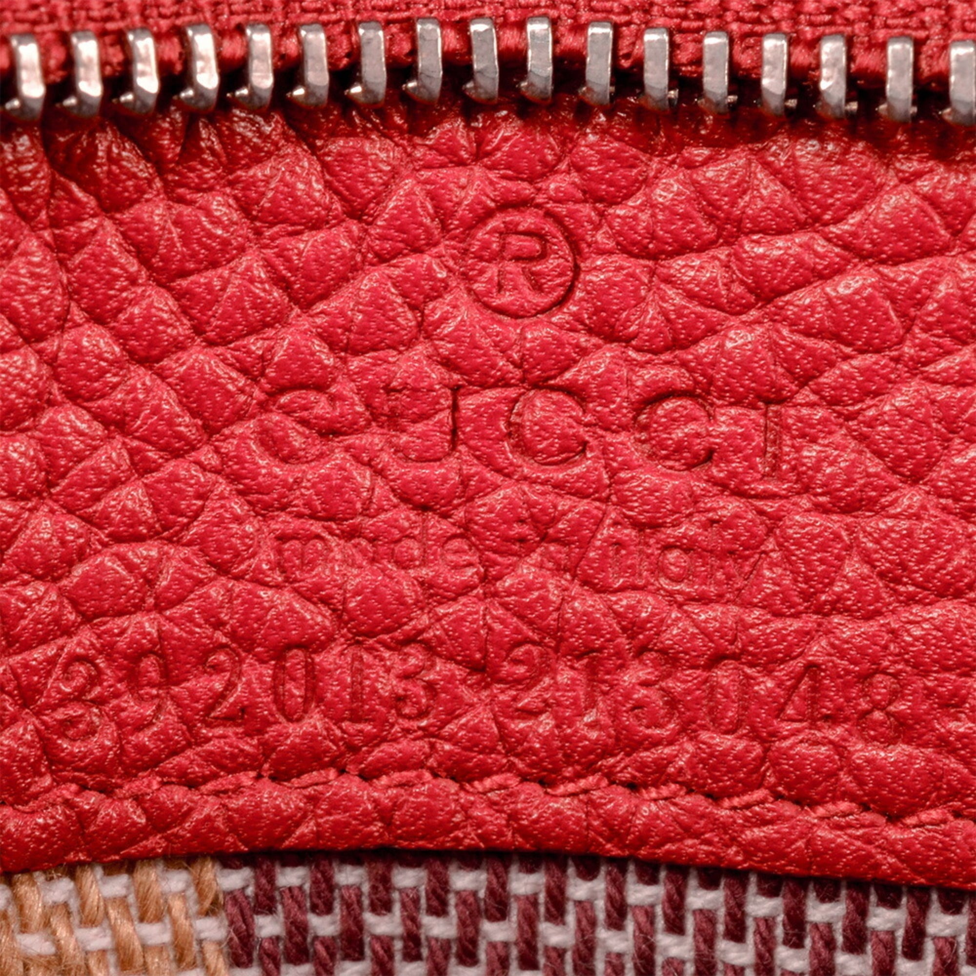 Gucci Daily Red Color Leather Bamboo Handbag (Pre-Owned)
