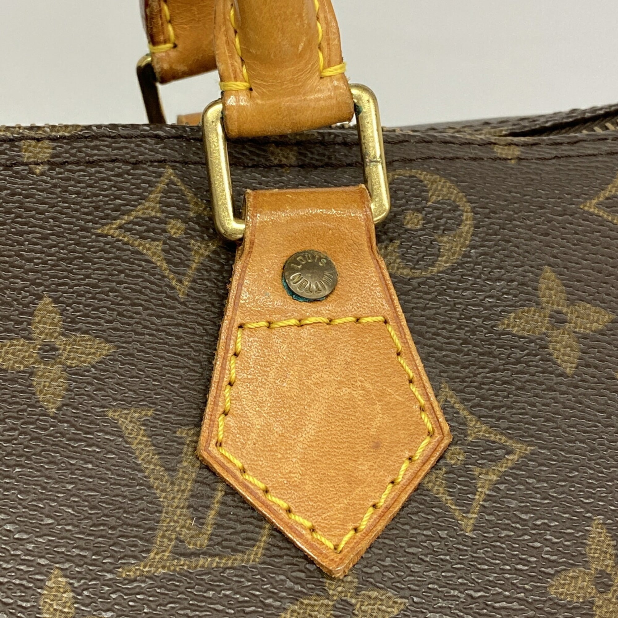 Louis Vuitton Brown Handbag (Pre-Owned)