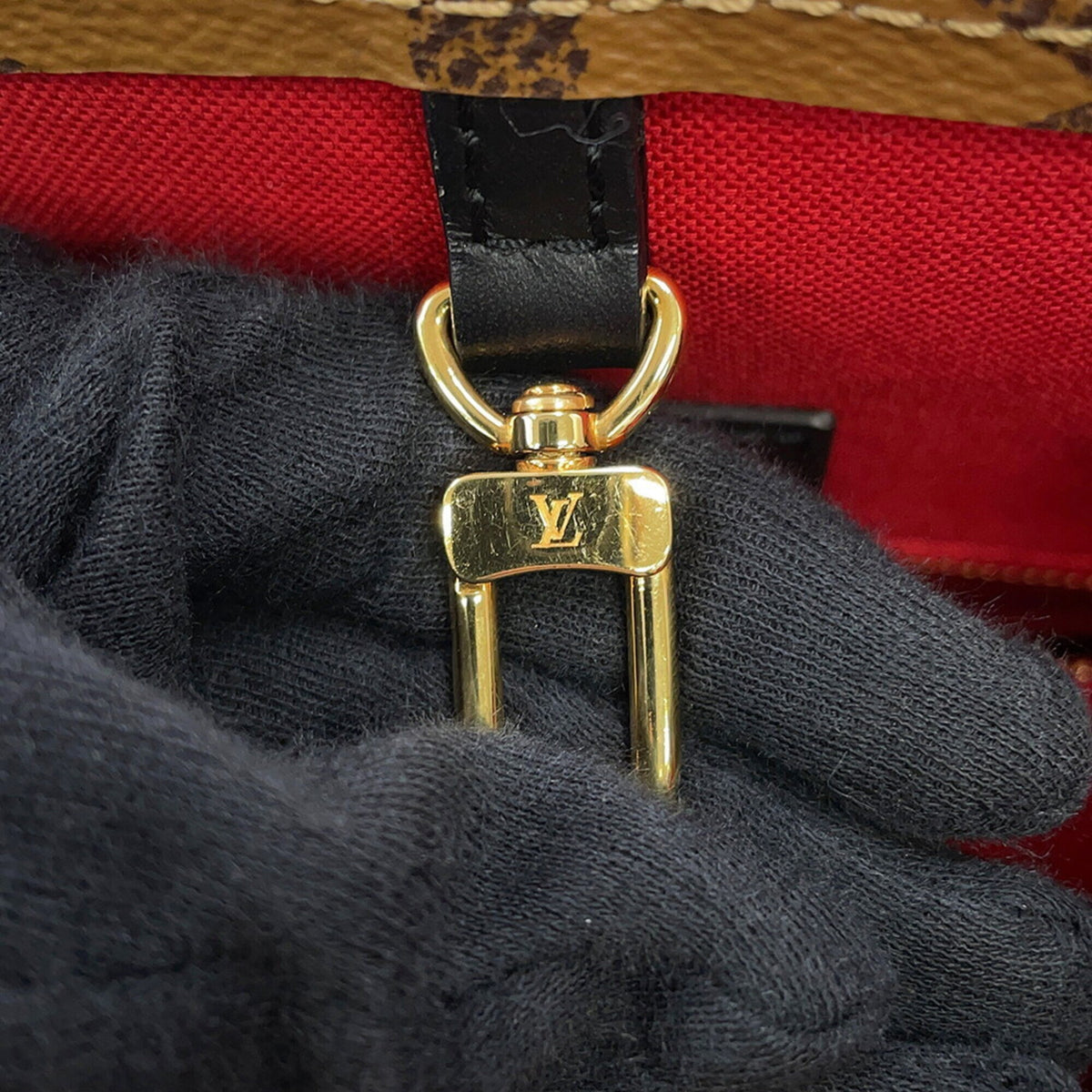 Louis Vuitton Monogram Reverse Red Color Monogram Reverse Handbag Tote Bag (Pre-Owned)