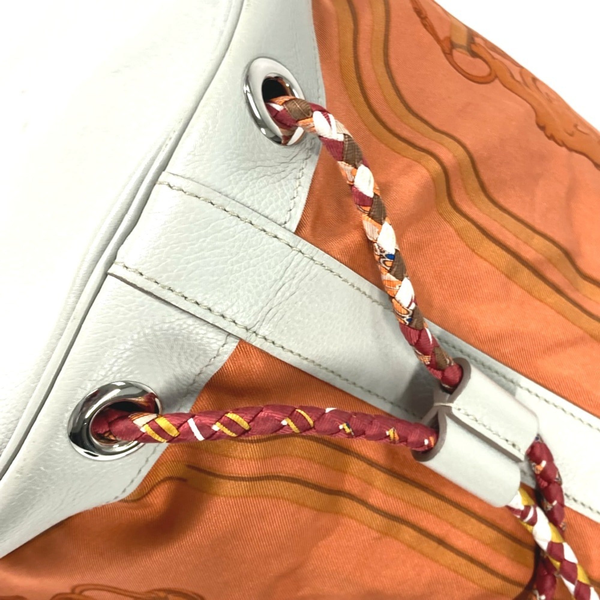 Hermes Orange White Silk Leather Shoulder Bag (Pre-Owned)