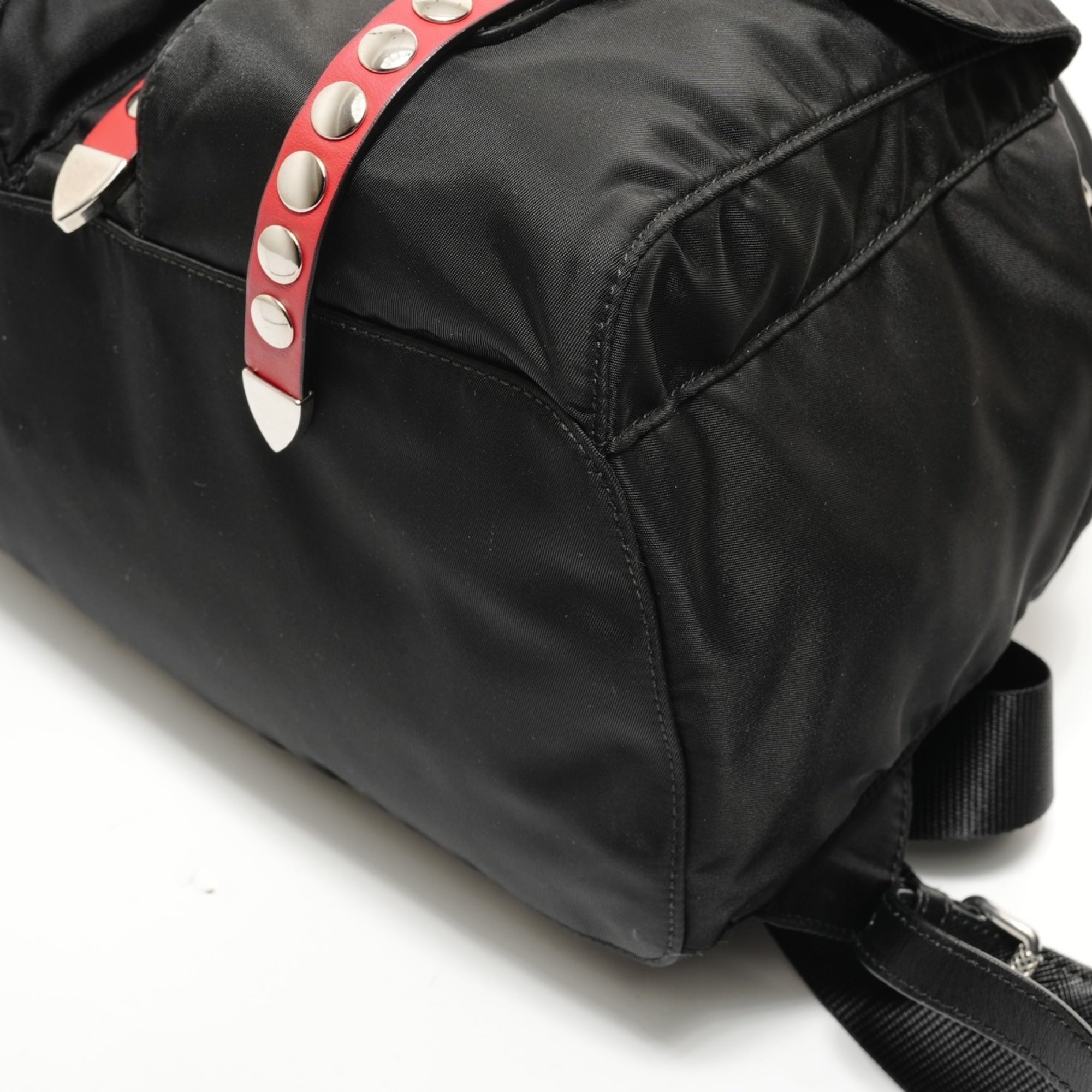 Prada Black Nylon Backpack (Pre-Owned)