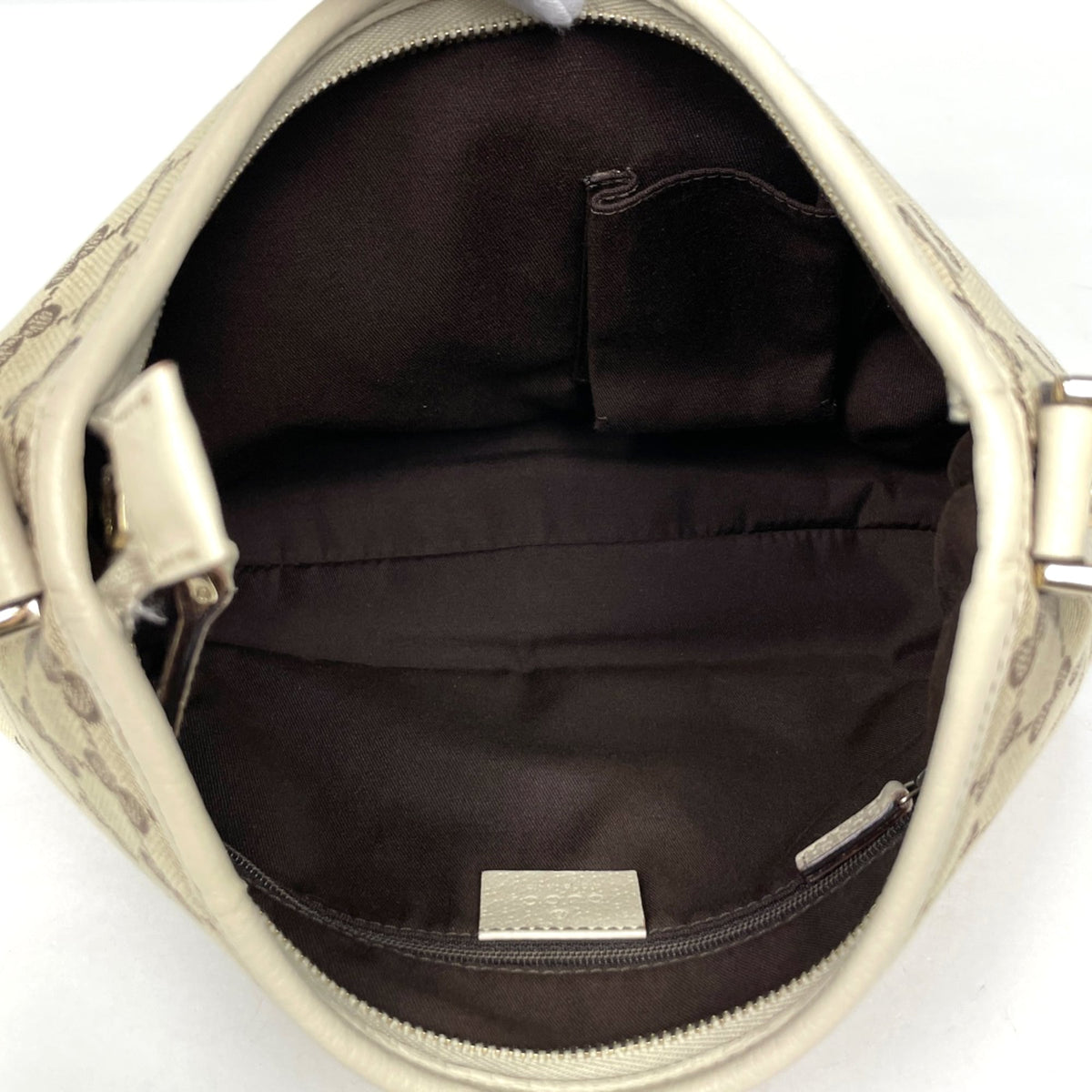 Gucci Abbey Beige Ivory Gg Canvas Leather Shoulder Bag (Pre-Owned)