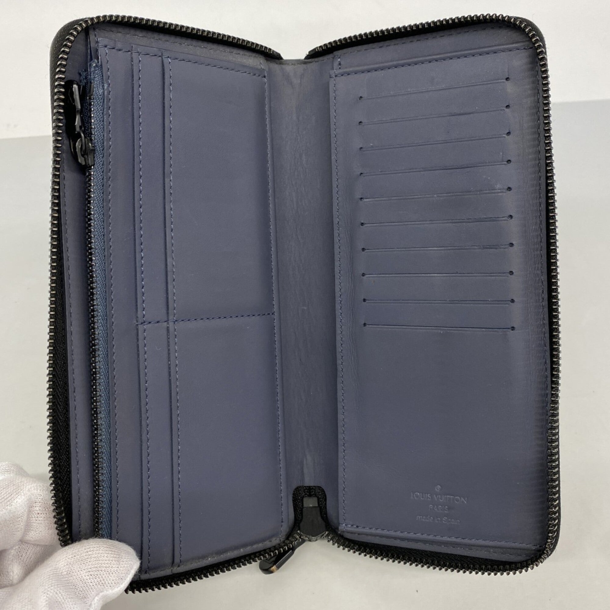 Louis Vuitton Navy Long Wallet (Bi-Fold) (Pre-Owned)
