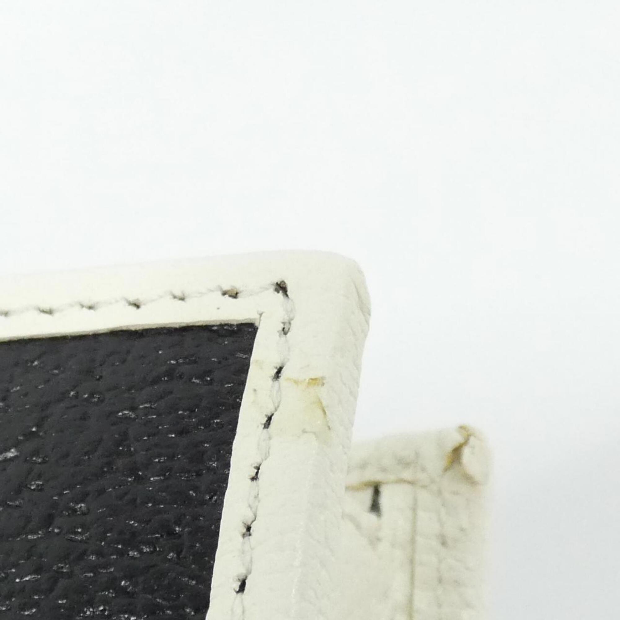 Gucci Black White Leather Chain/Shoulder Wallet (Pre-Owned)