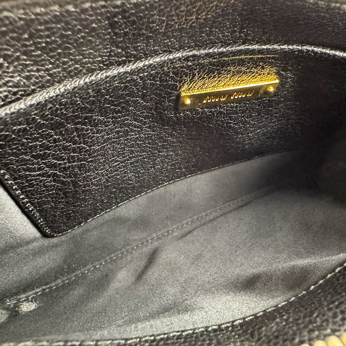 Miu Miu Black Leather Shoulder Bag (Pre-Owned)
