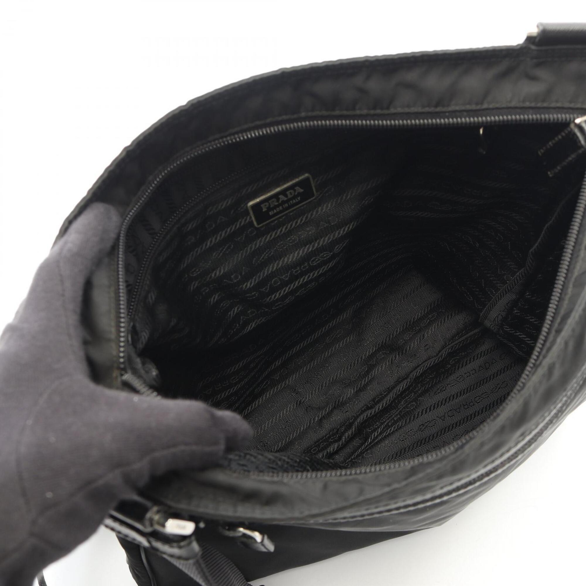 Prada Black Nylon Leather Handbag Shoulder Bag (Pre-Owned)