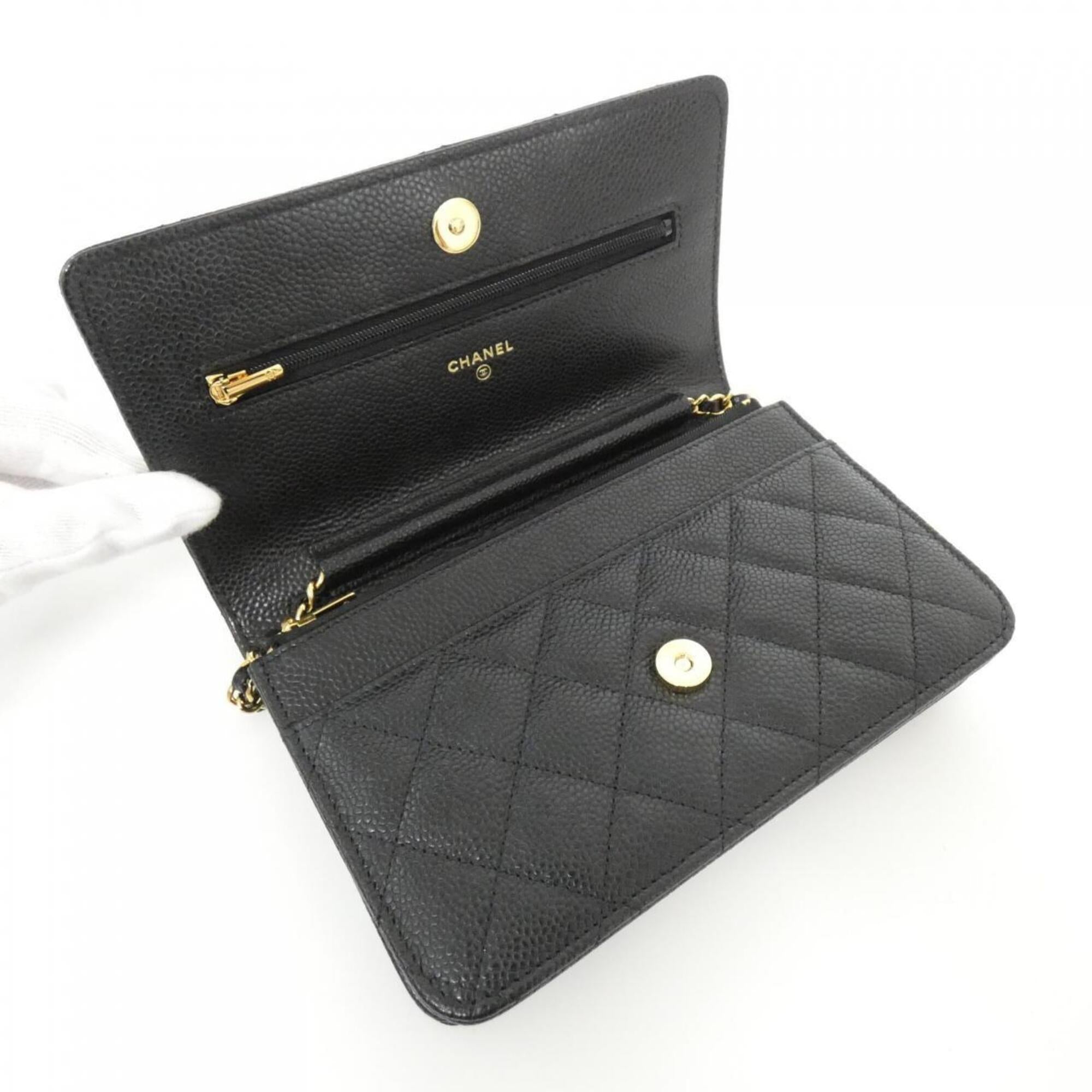 Chanel Black Bordeaux Grained Calfskin Chain/Shoulder Wallet (Pre-Owned)