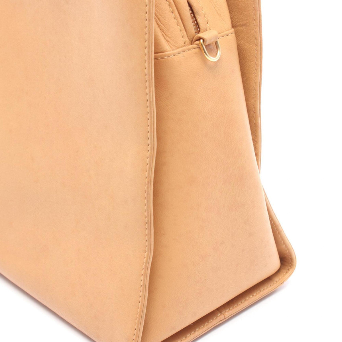 Loewe Beige Leather Handbag (Pre-Owned)