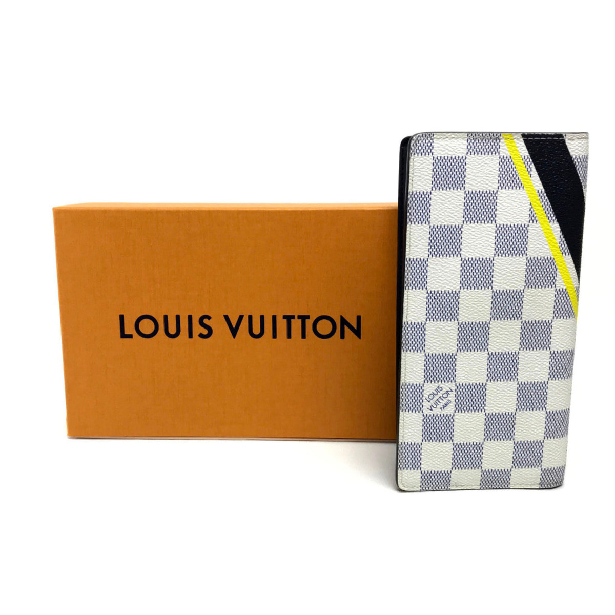 Louis Vuitton White Other Long Wallet (Bi-Fold) (Pre-Owned)
