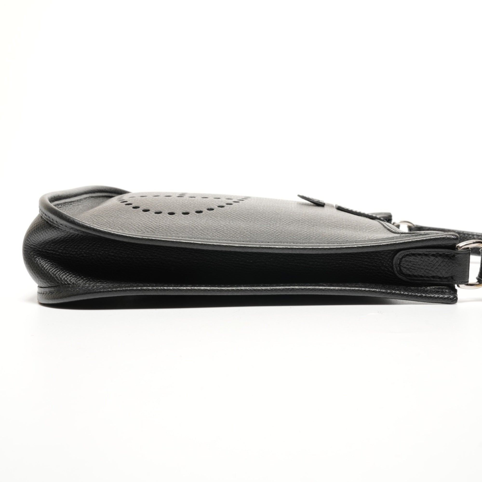 Hermes Black Shoulder Bag (Pre-Owned)