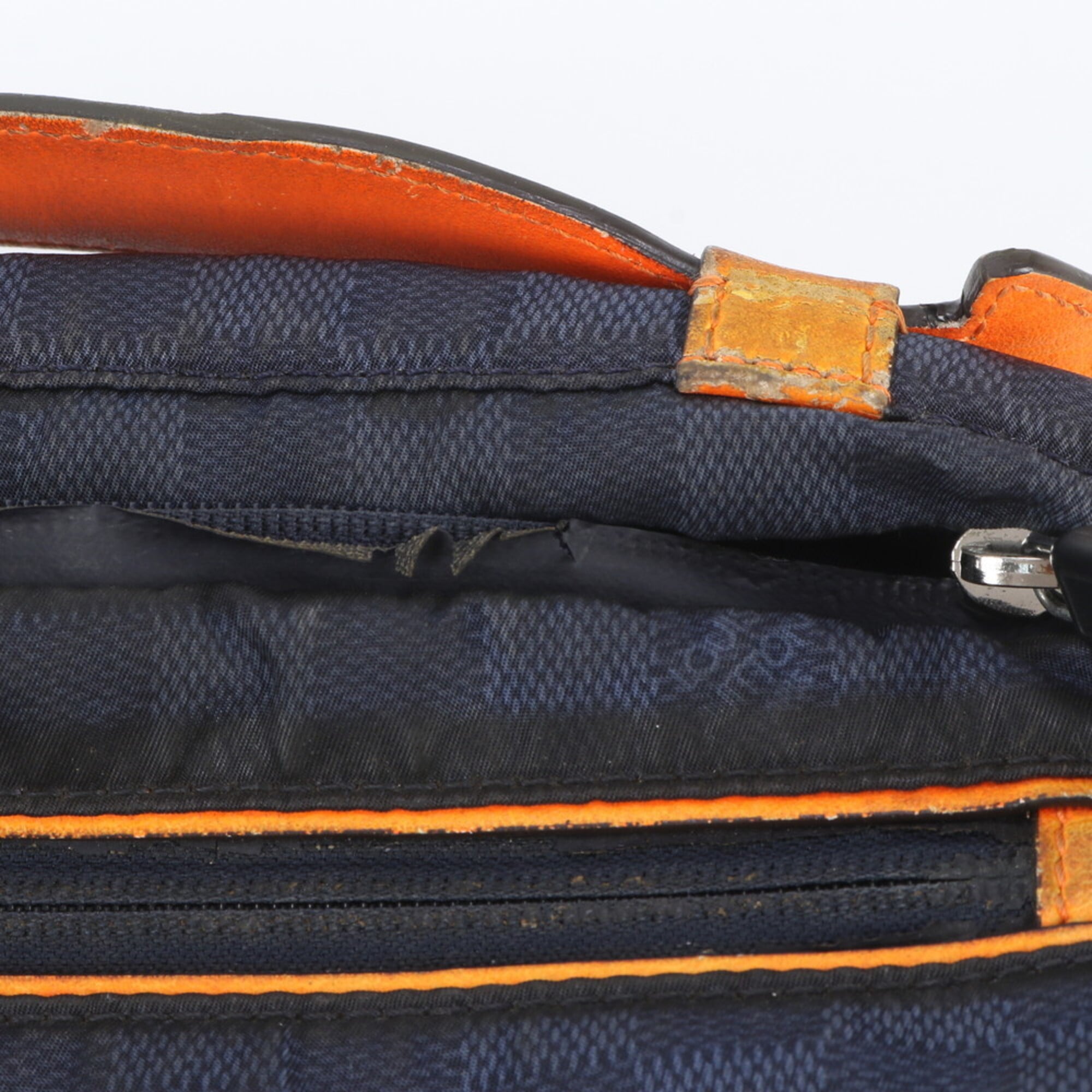 Louis Vuitton Navy Leather Nylon Pouch Sling Bag (Pre-Owned)