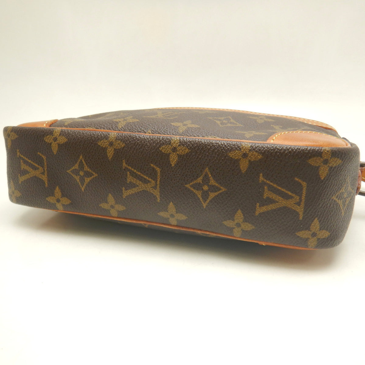 Louis Vuitton Brown Monogram Monogram Shoulder Bag (Pre-Owned)