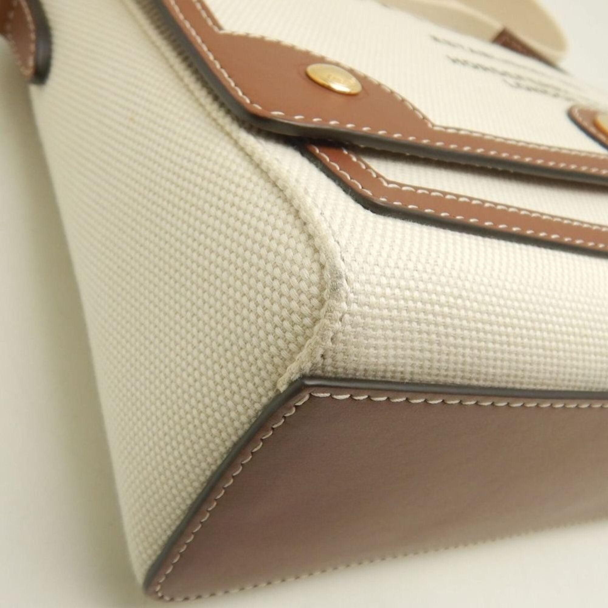 Burberry Gold Canvas Leather Shoulder Bag (Pre-Owned)