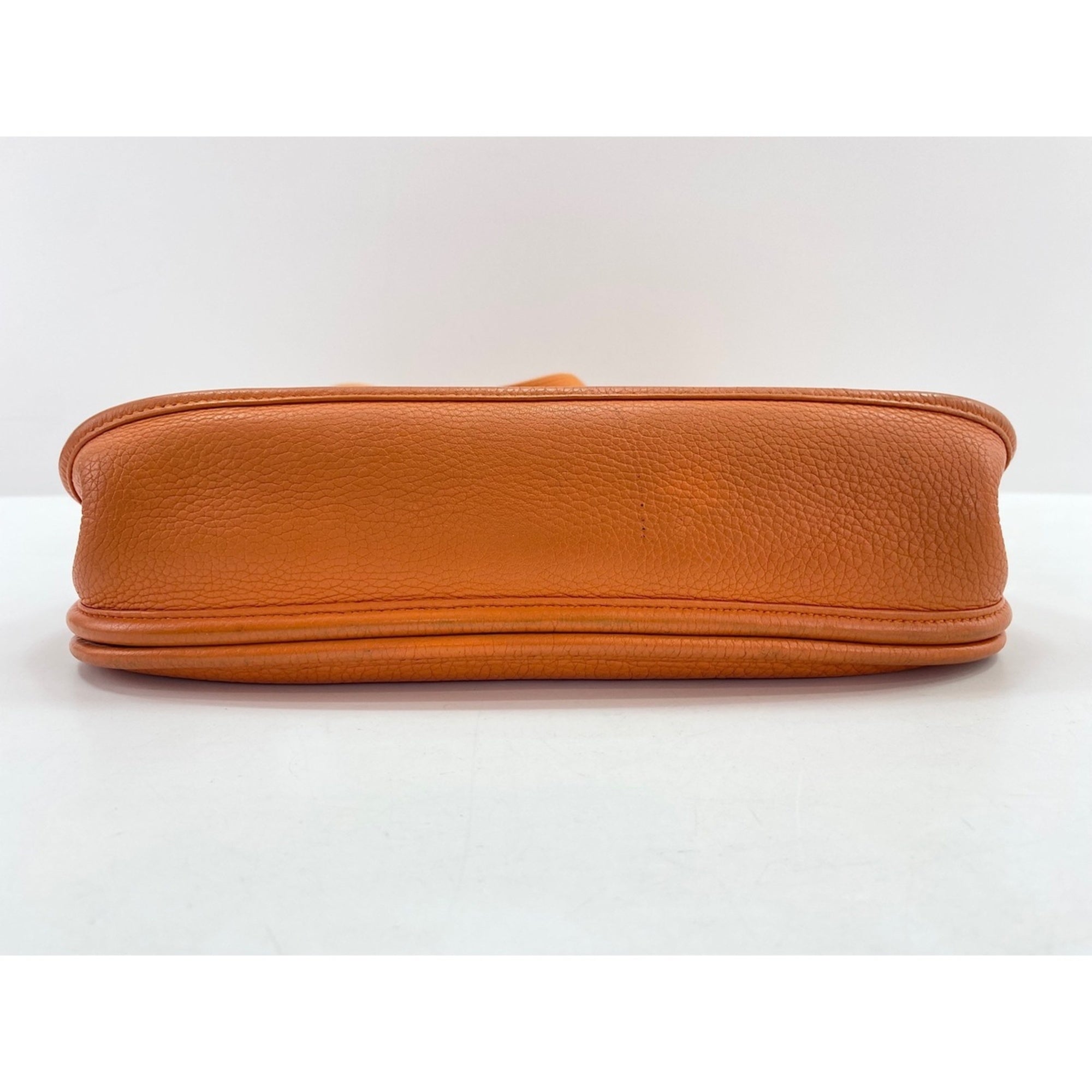 Hermes Orange Shoulder Bag (Pre-Owned)
