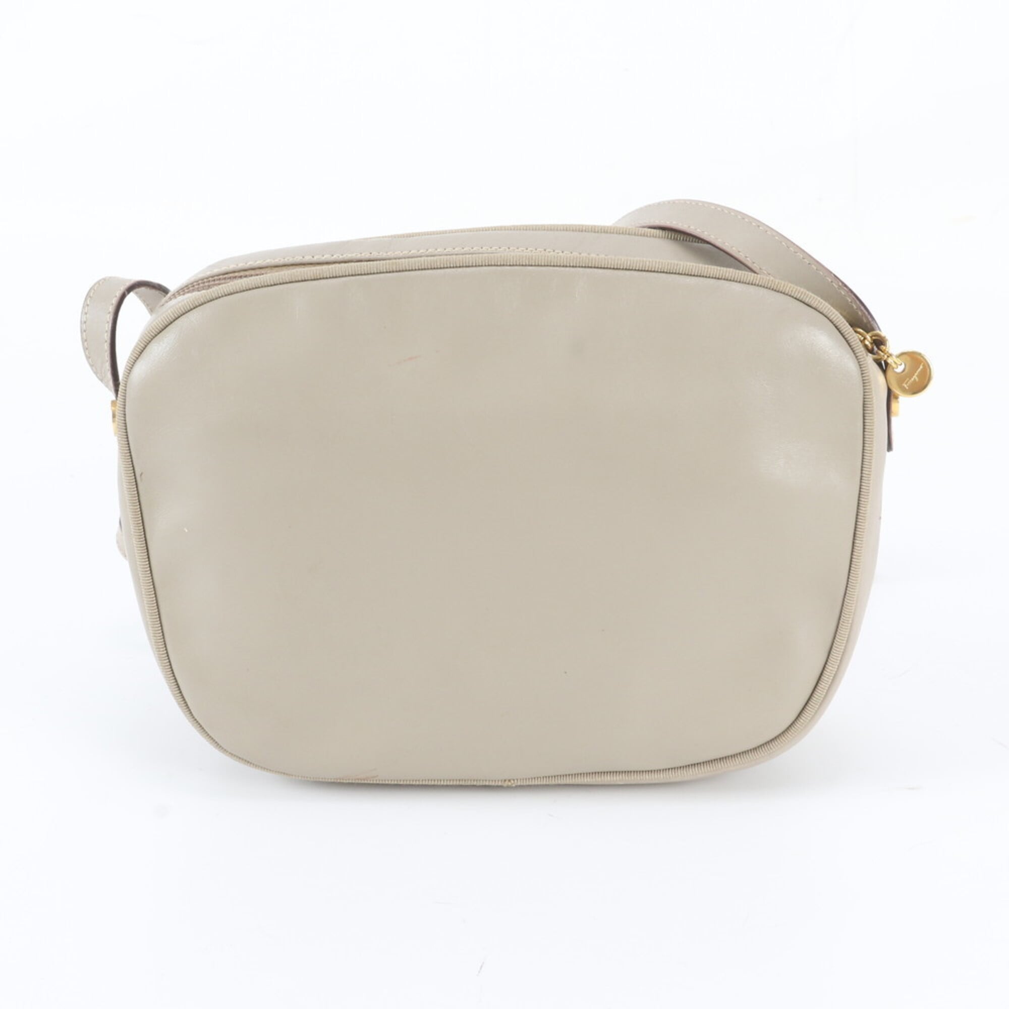 Salvatore Ferragamo Vara Beige Leather Shoulder Bag (Pre-Owned)