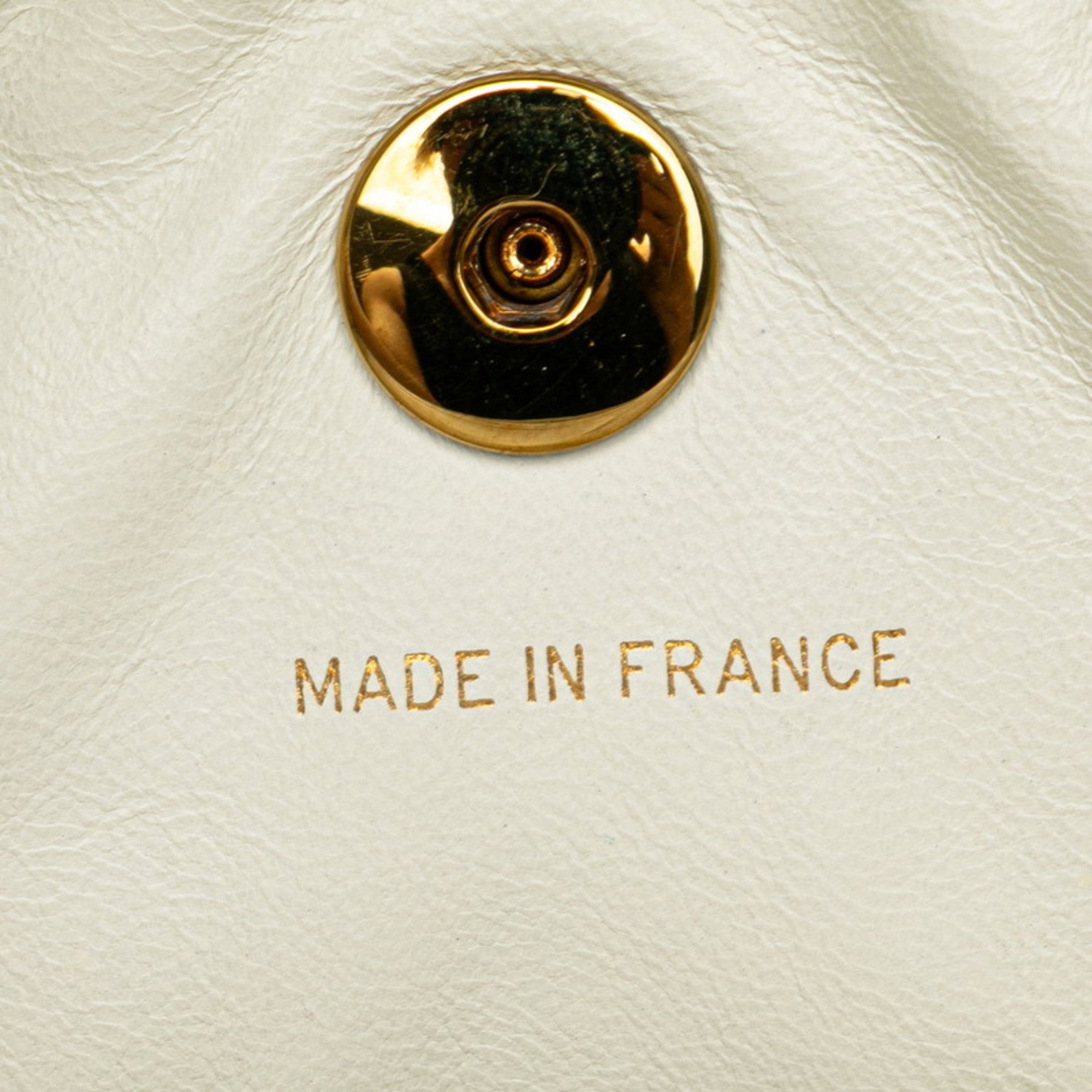 Chanel White Leather Backpack (Pre-Owned)