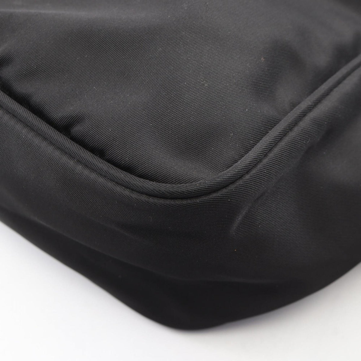 Prada Black Nylon Leather Handbag Shoulder Bag (Pre-Owned)