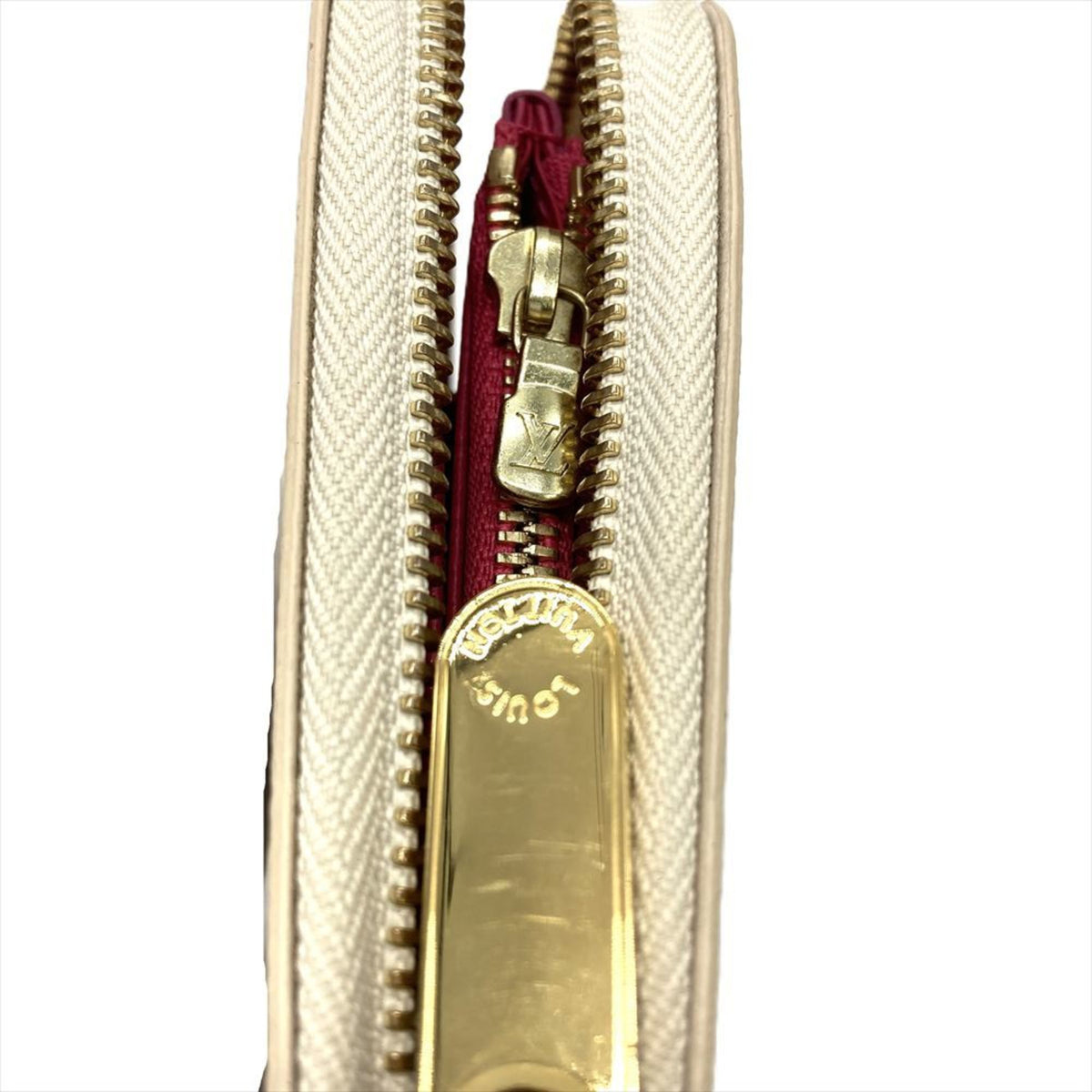 Louis Vuitton White Damier Azur Long Wallet (Bi-Fold) (Pre-Owned)