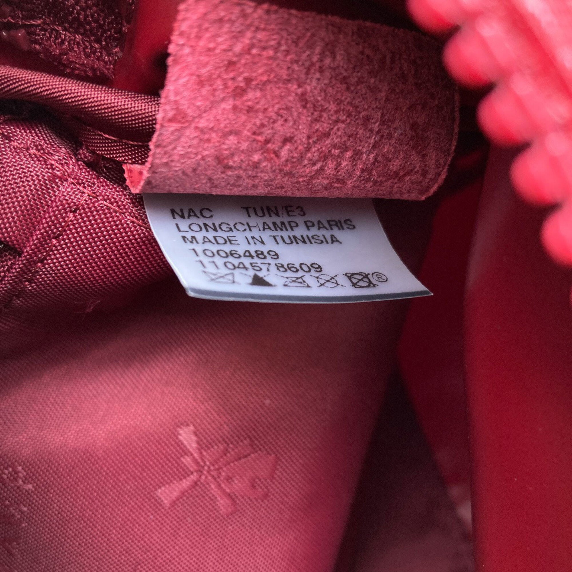 Longchamp Bordeaux Nylon Shoulder Bag (Pre-Owned)