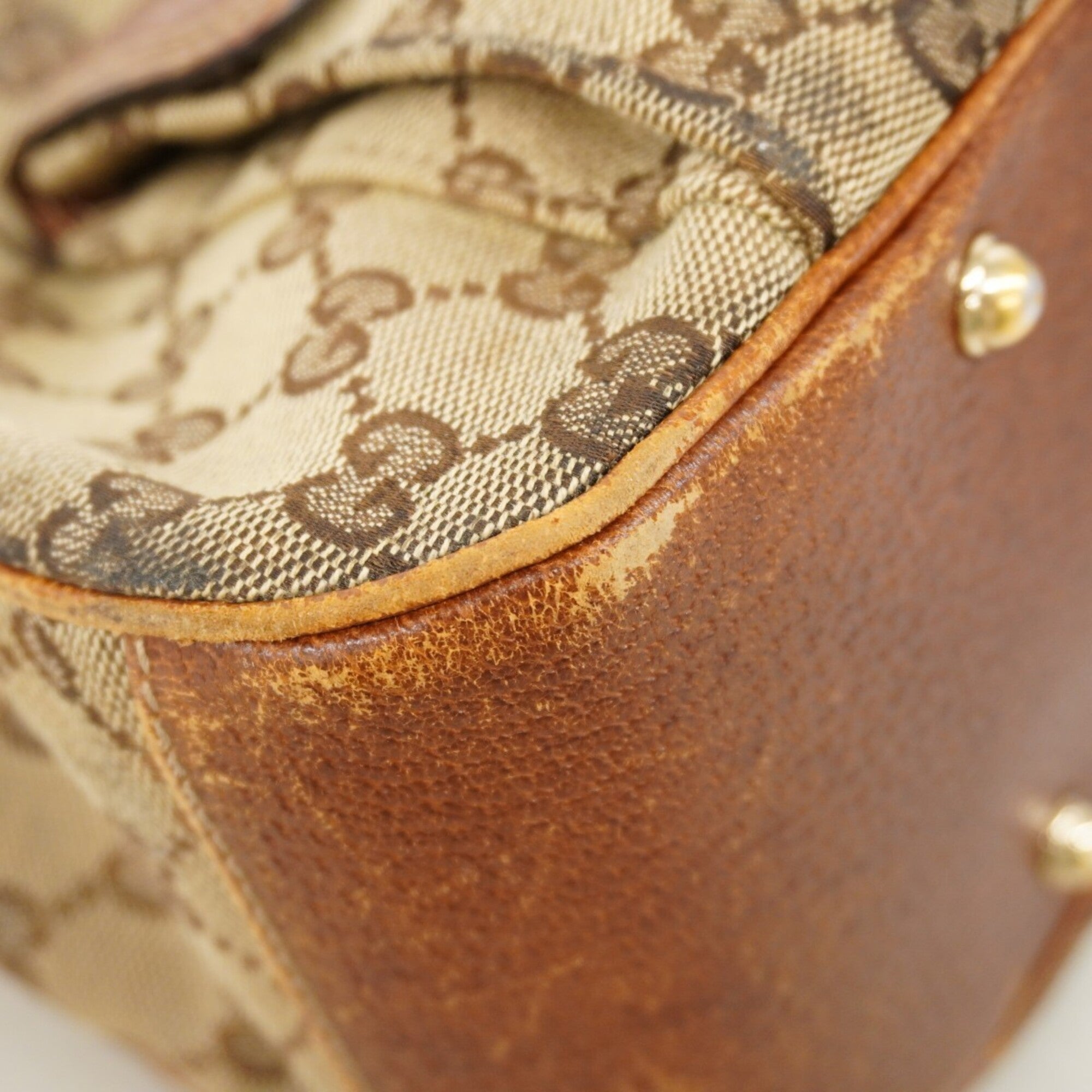 Gucci Brown Canvas Handbag (Pre-Owned)