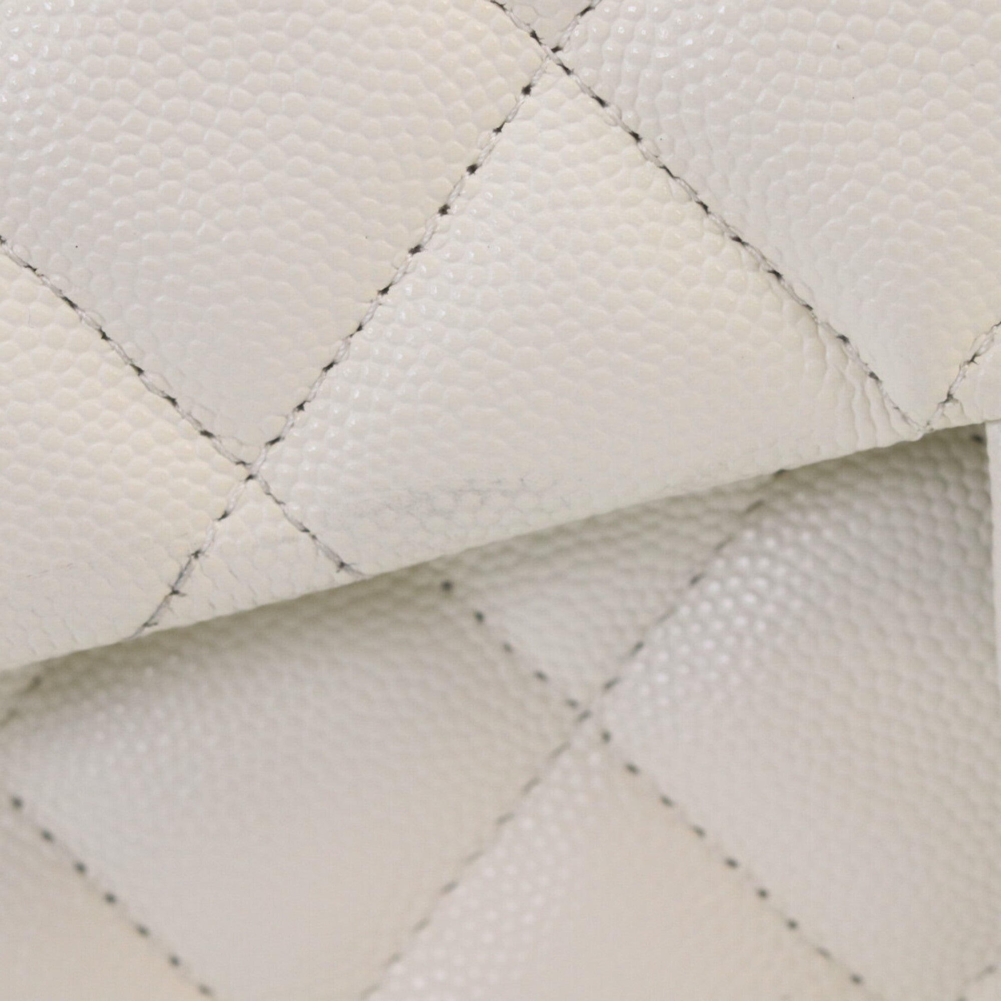 Chanel Ivory Grained Calfskin Shoulder Bag (Pre-Owned)