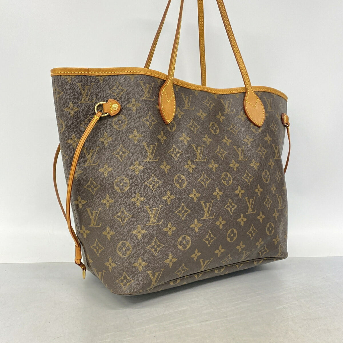 Louis Vuitton Brown Tote Bag (Pre-Owned)
